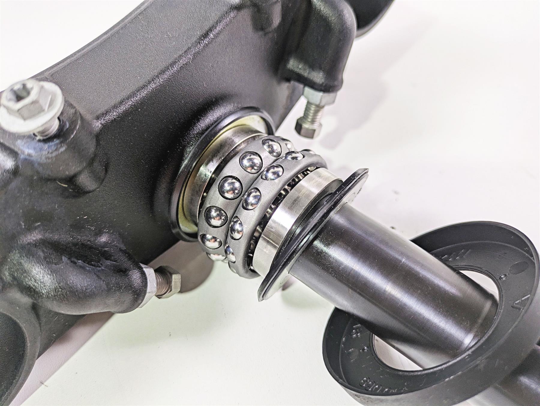 2017 KTM 1290 Super Duke GT Lower Triple Tree Steering Clamp 6140103202933S - Image 8