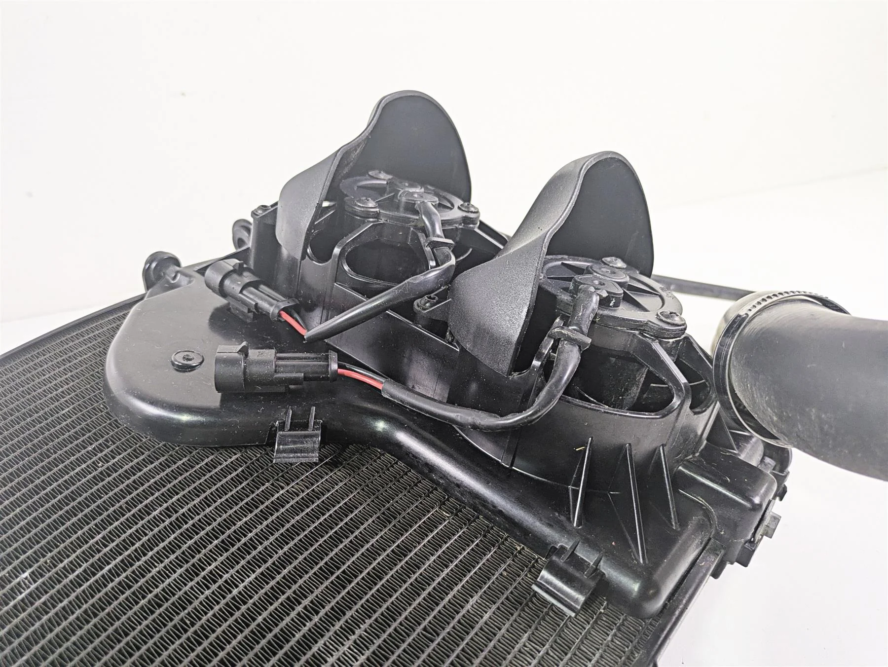 2017 KTM 1290 Super Duke GT Radiator Fan Reservoir Hoses Set 61435010000 - Image 10