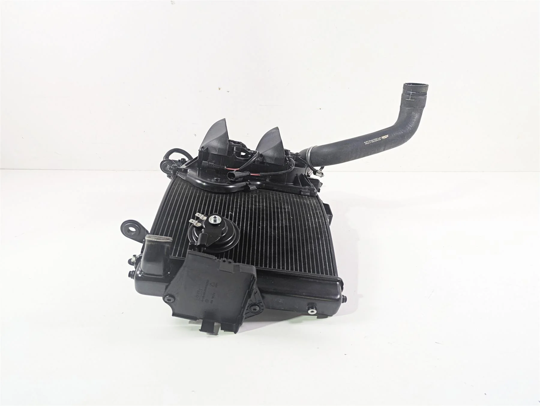 2017 KTM 1290 Super Duke GT Radiator Fan Reservoir Hoses Set 61435010000 - Image 3