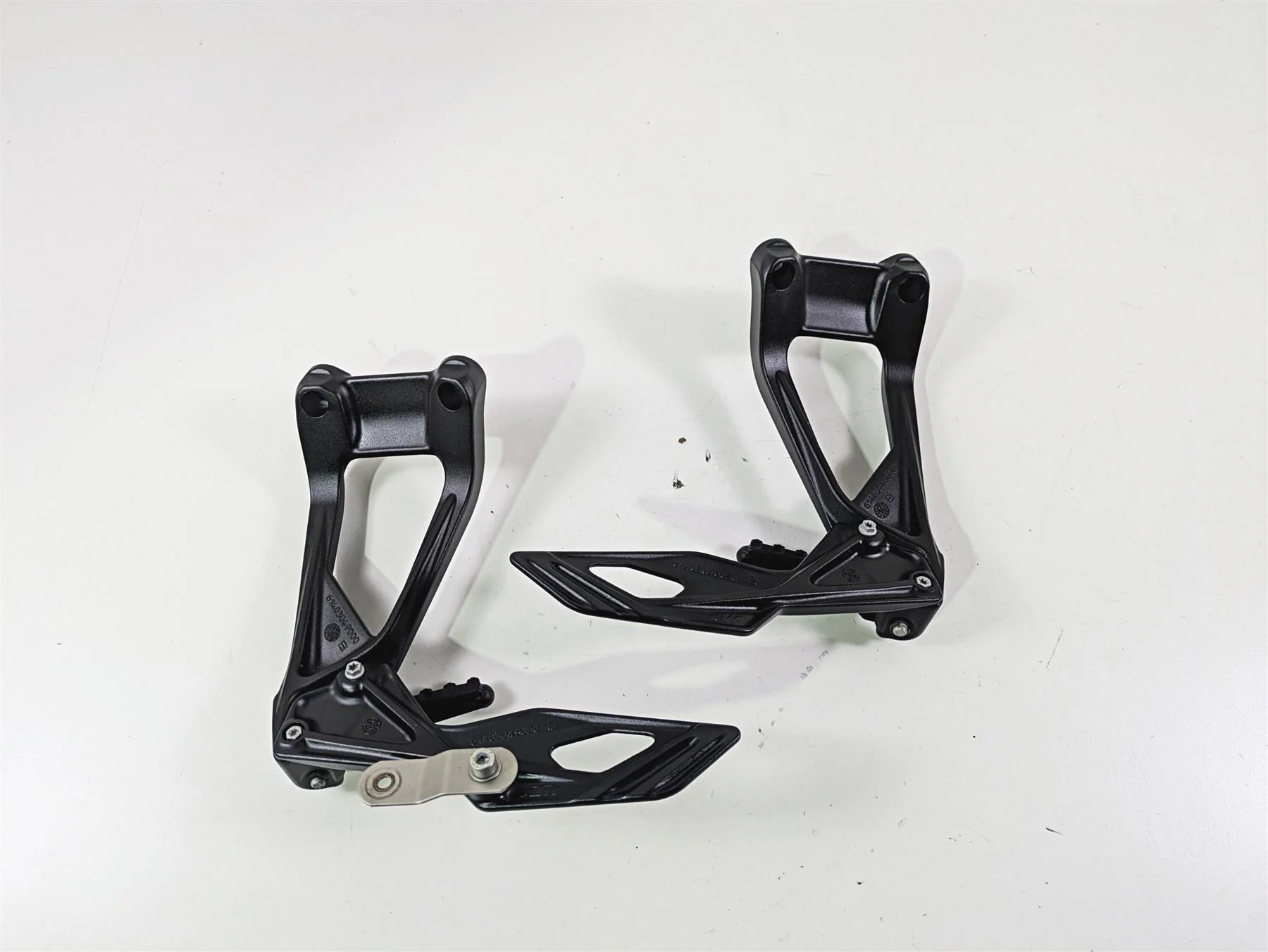 2017 KTM 1290 Super Duke GT Rear Passenger Footpeg 6140304800033S 6140304900033S - Image 8