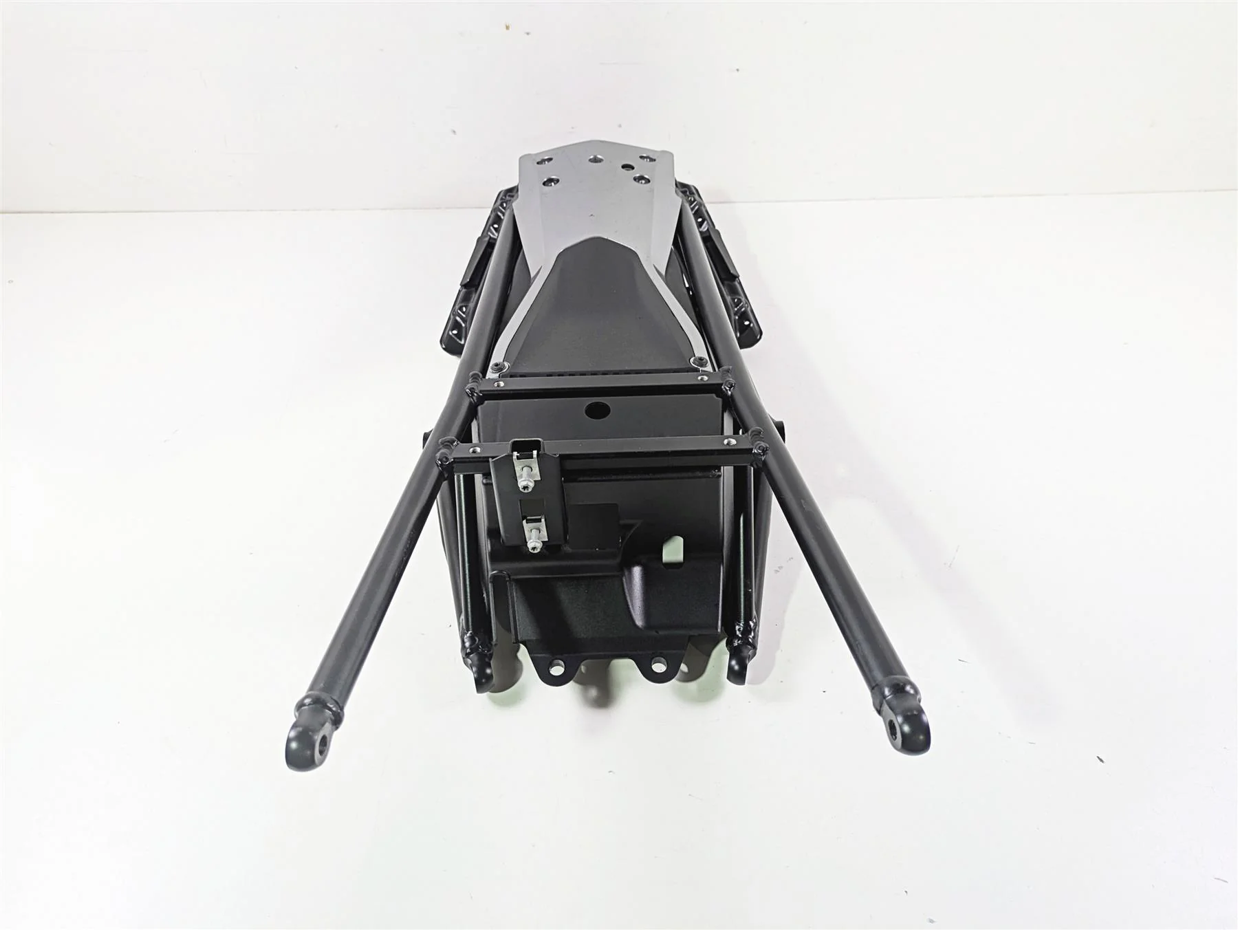 2017 KTM 1290 Super Duke GT Subframe & Inner Fender 6140300210033 - Image 6