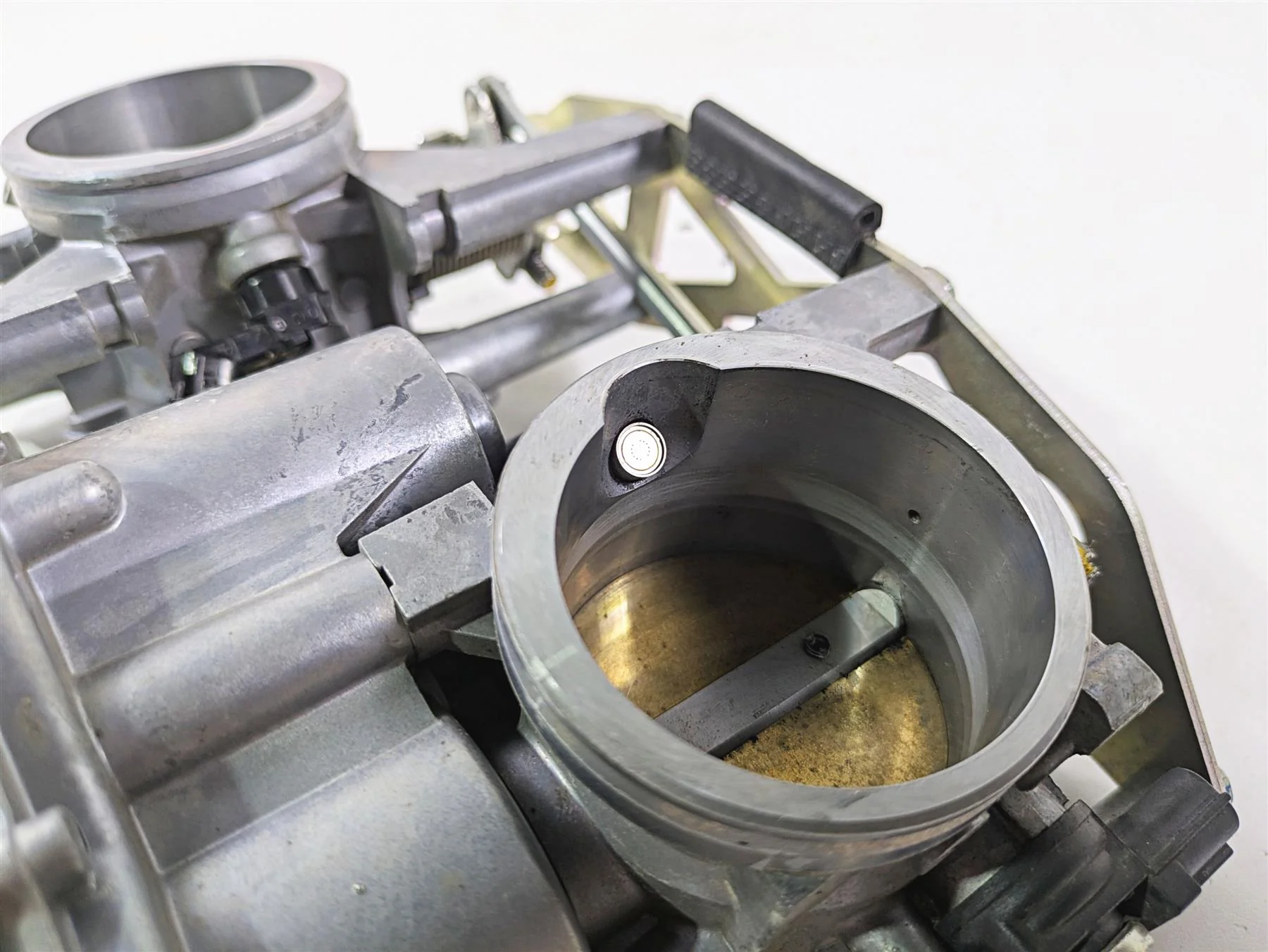 2017 KTM 1290 Super Duke GT Throttle Body Fuel Injectors Keihin 61341001000 - Image 7