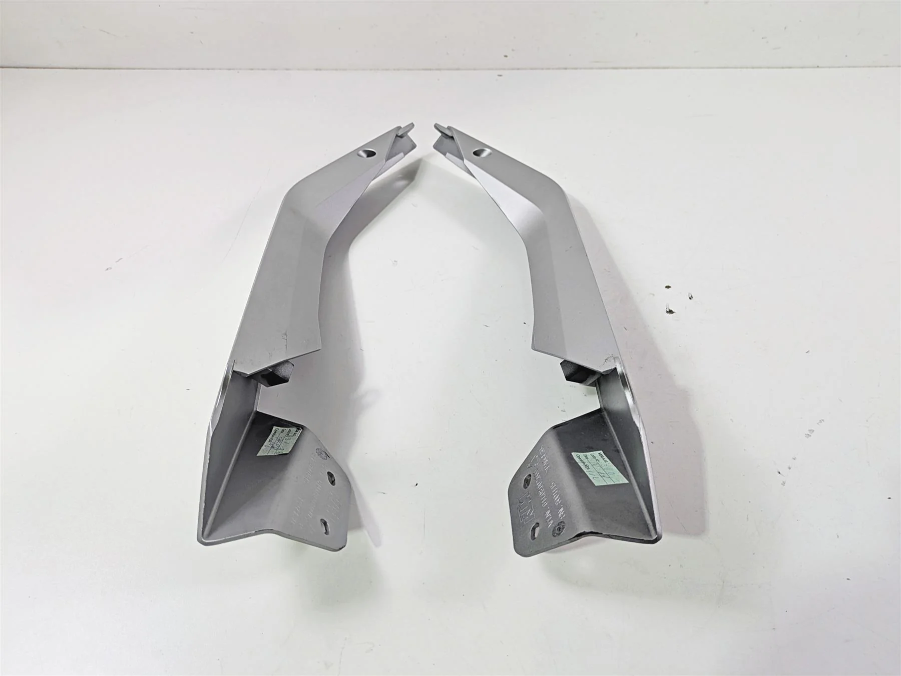 2017 KTM 1290 Super Duke GT Upper Front Fairing Side Set 61408003000 - Image 3