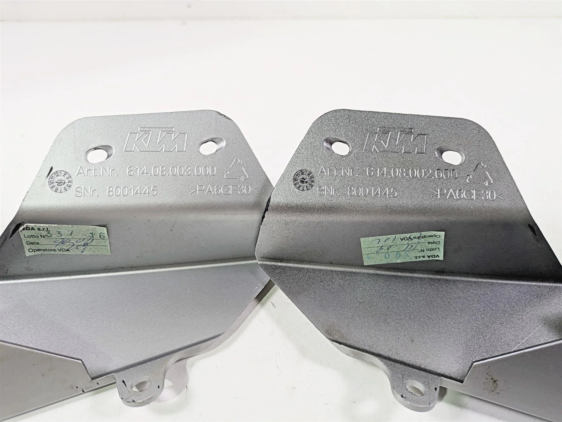 2017 KTM 1290 Super Duke GT Upper Front Fairing Side Set 61408003000 - Image 6