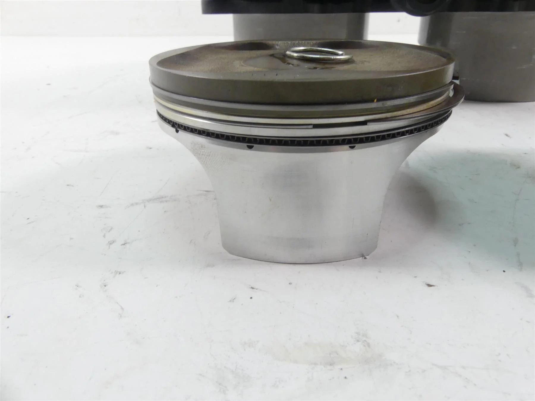 2017 Triumph Thruxton 1200 R Cylinder Jug Piston Set 4K T1167220 - Image 8