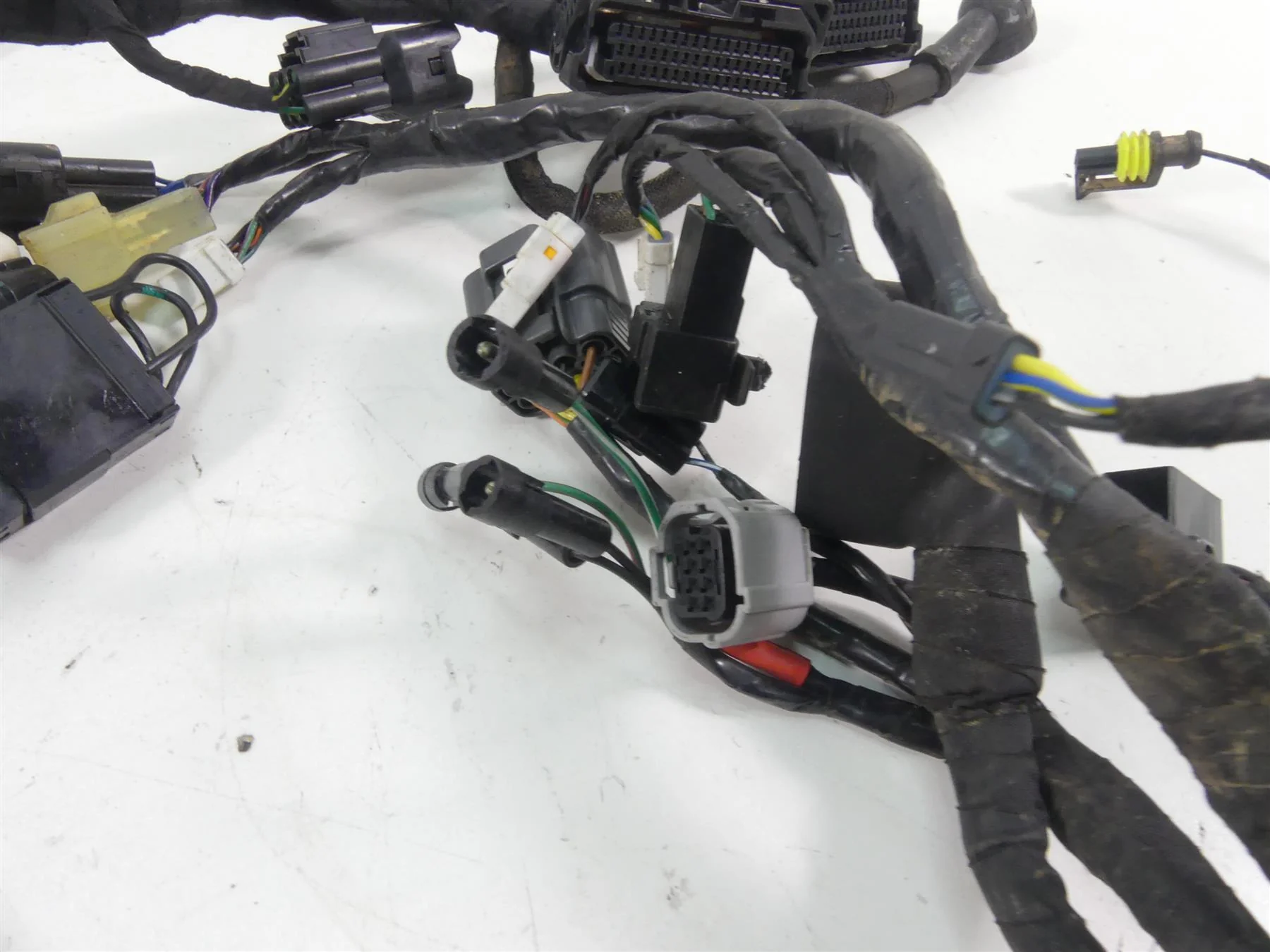 2017 Triumph Thruxton 1200 R Main Wiring Harness Loom Abs - No Cuts T2501016 - Image 7