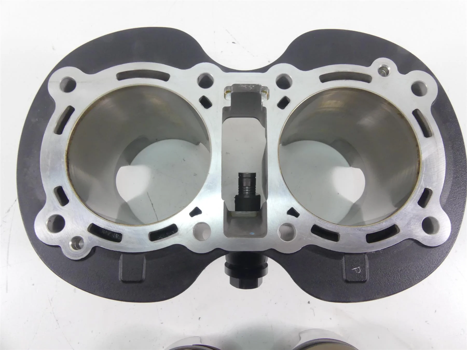 2017 Triumph Thruxton 1200R Cylinder Jug Piston Set 3K T1167220 T1127030 - Image 8