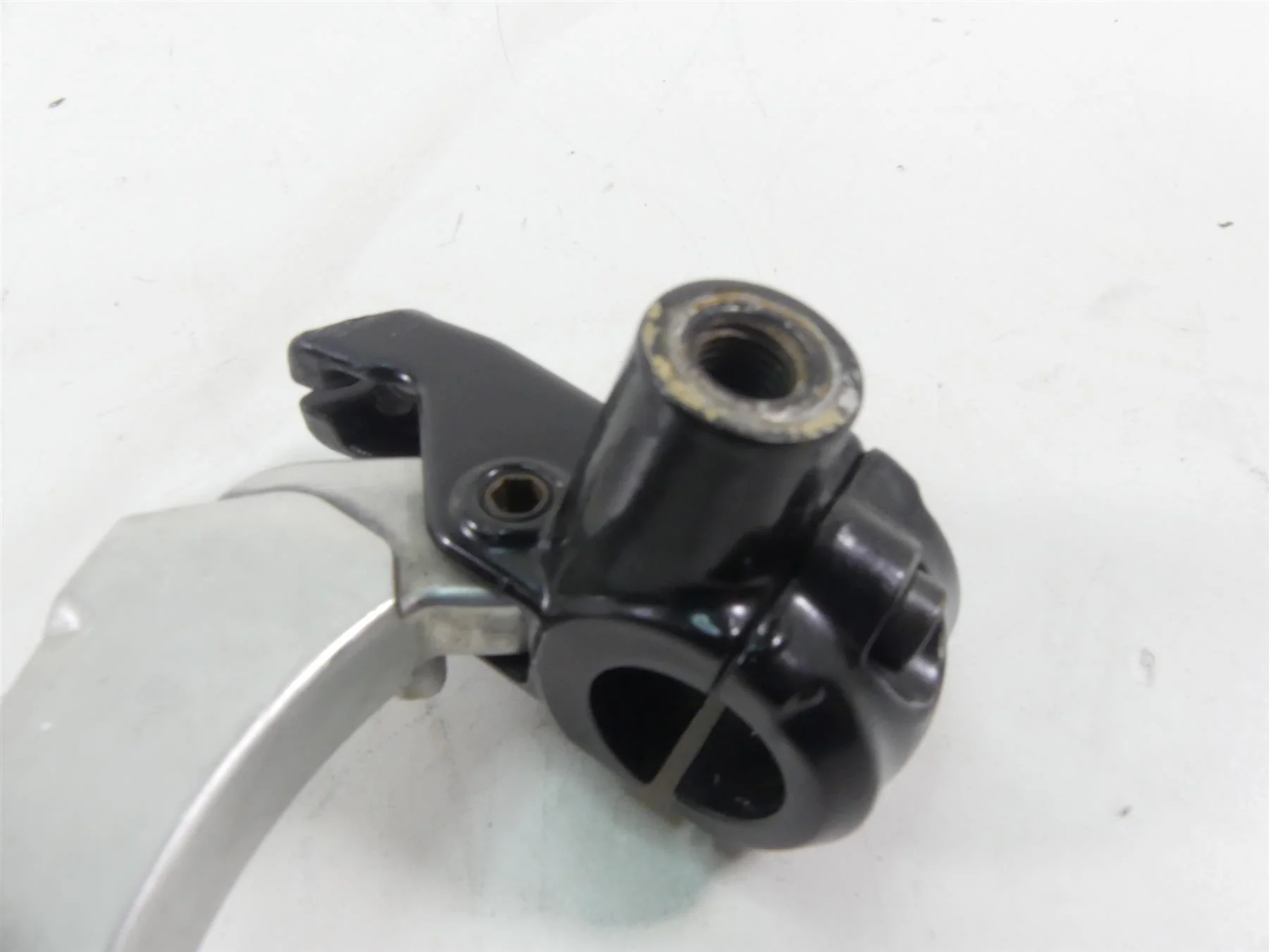 2017 Victory Octane 1200 Clutch Perch & Lever 1021382-658 449018 - Image 6