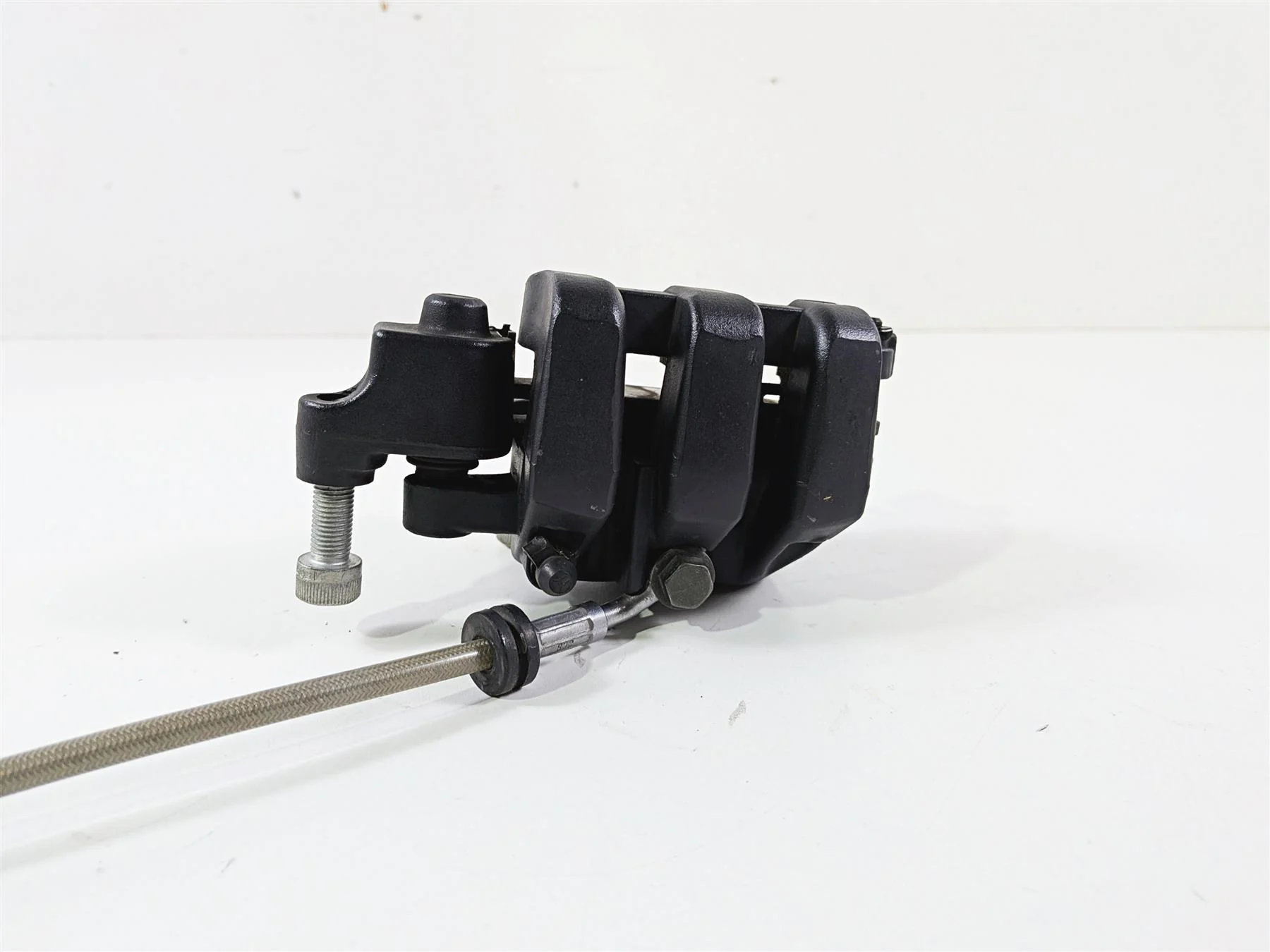 2017 Victory Octane 1200 Front Brake Caliper + Line - Non Abs - Read 1912698-468 - Image 7