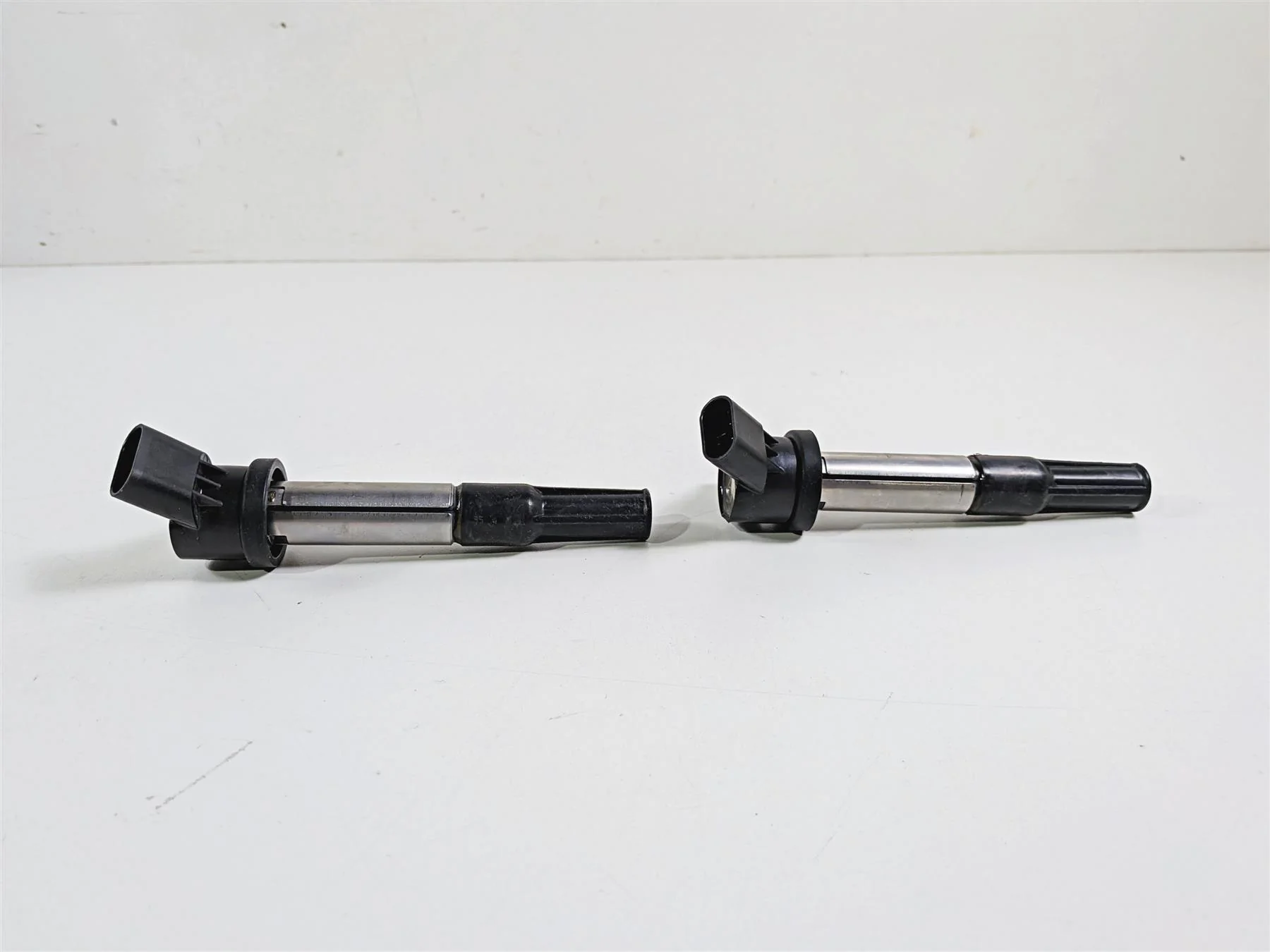 2017 Victory Octane 1200 Ignition Coil Stick Coils Set 7520035 - Image 3