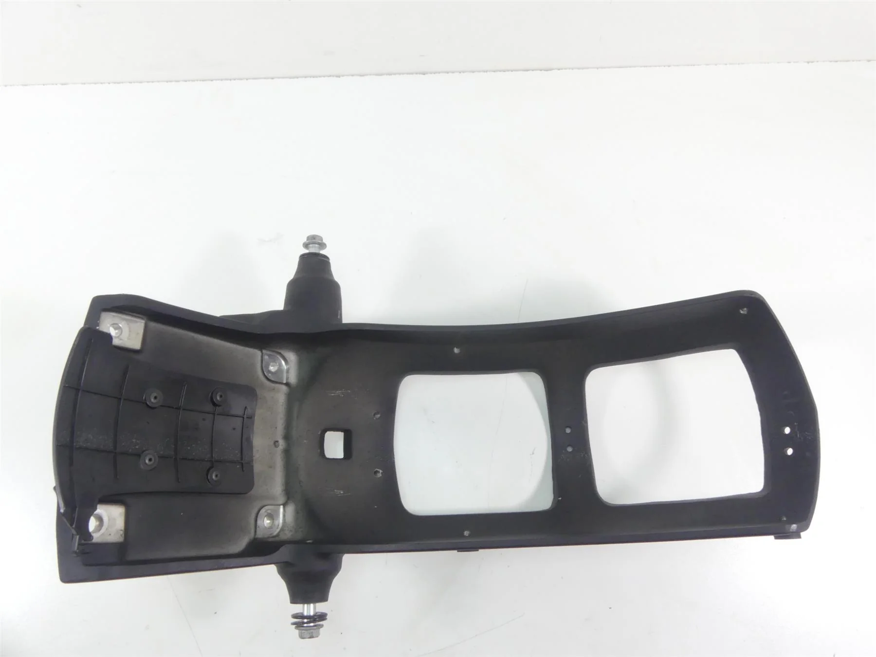 2017 Victory Octane 1200 Rear Inner Fender Mount Subframe Sub Frame 5138921-521 - Image 6
