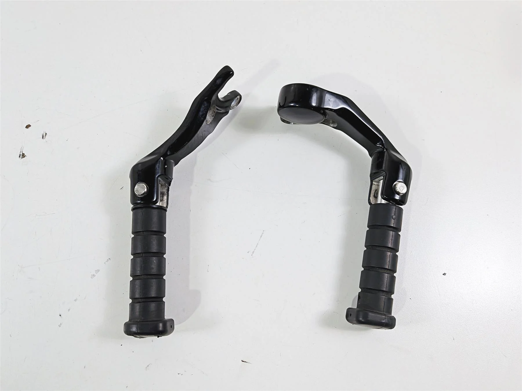 2017 Victory Octane 1200 Rear Passenger Footpeg Foot Peg Set 2880244-658 - Image 7
