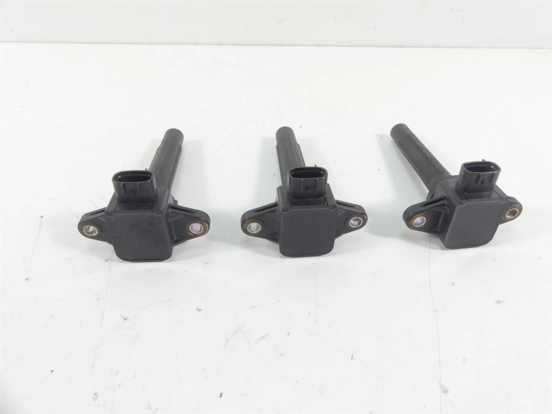 2017 Yamaha Waverunner VX Limited Ignition Coil Set 6EX-82310-00-00 H6T11273 - Image 2