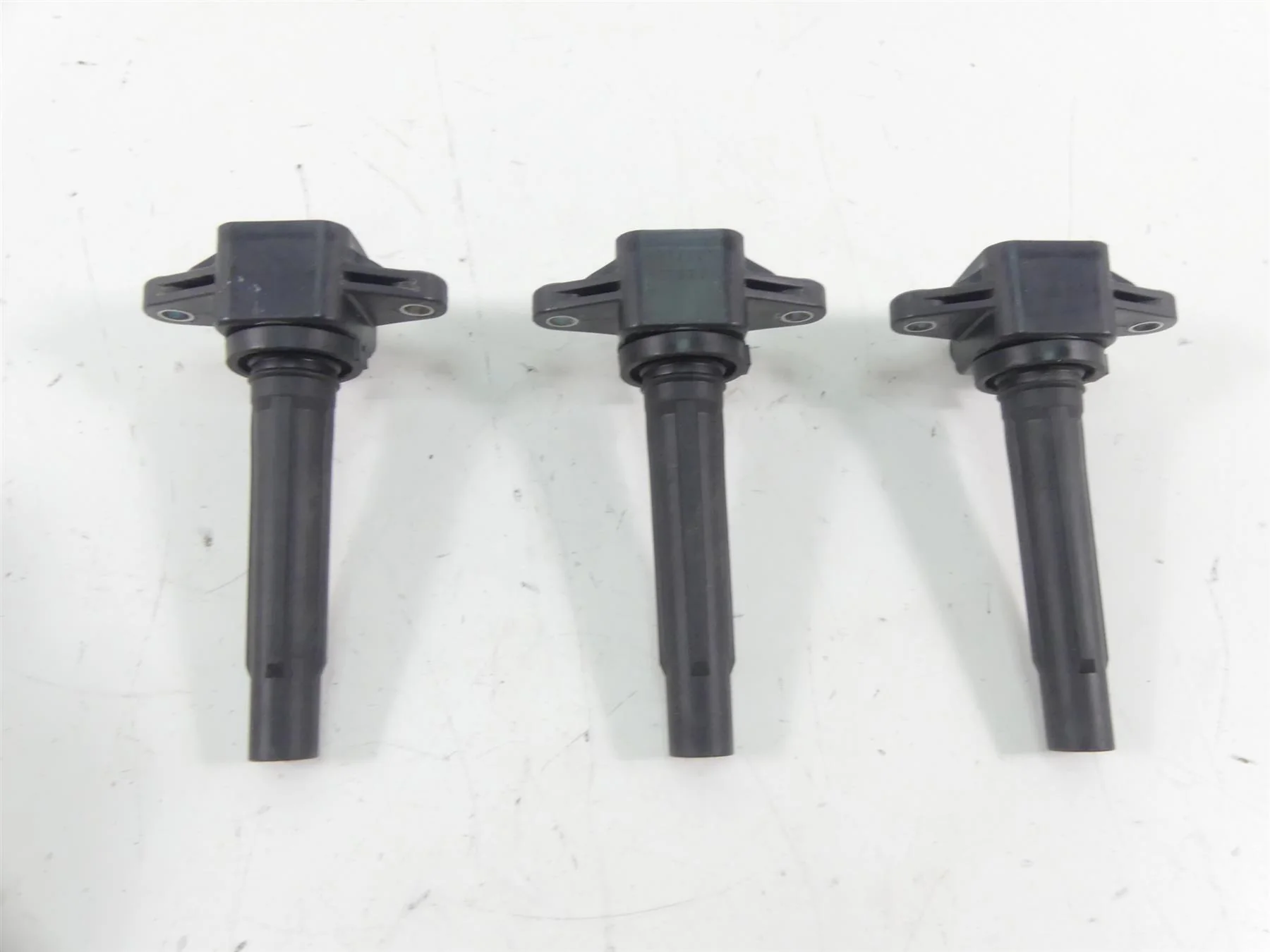 2017 Yamaha Waverunner VX Limited Ignition Coil Set 6EX-82310-00-00 H6T11273 - Image 3