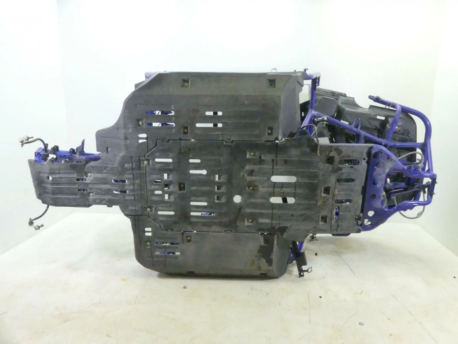 2017 Yamaha YXZ1000R EPS SS Bent Main Frame Slvg + Doors & Bed 2HC-F1110-21-00 - Image 12