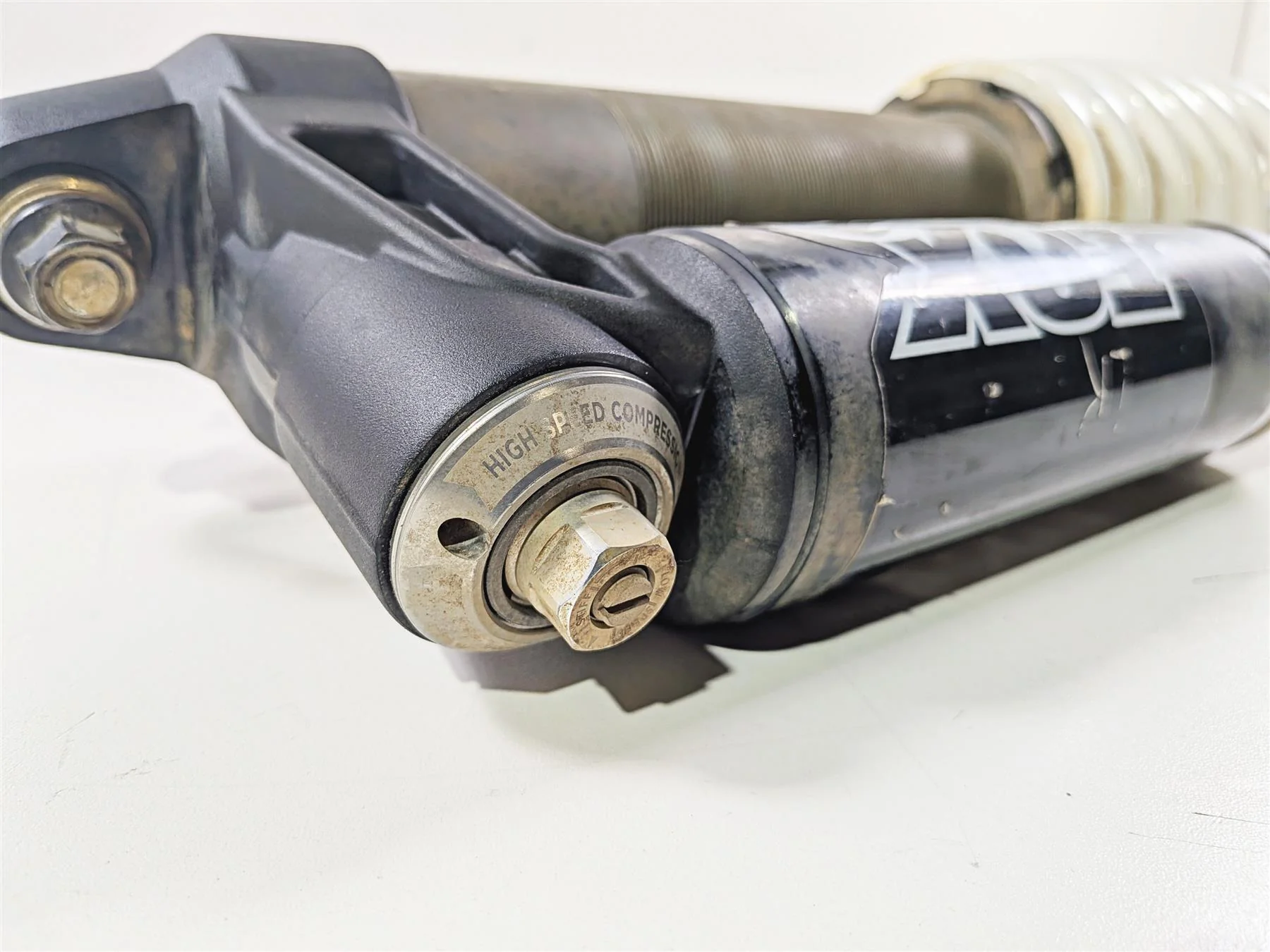 2017 Yamaha YXZ1000R EPS SS Fox Straight Left Rear Shock Damper 2HC-F2210-01-00 - Image 12