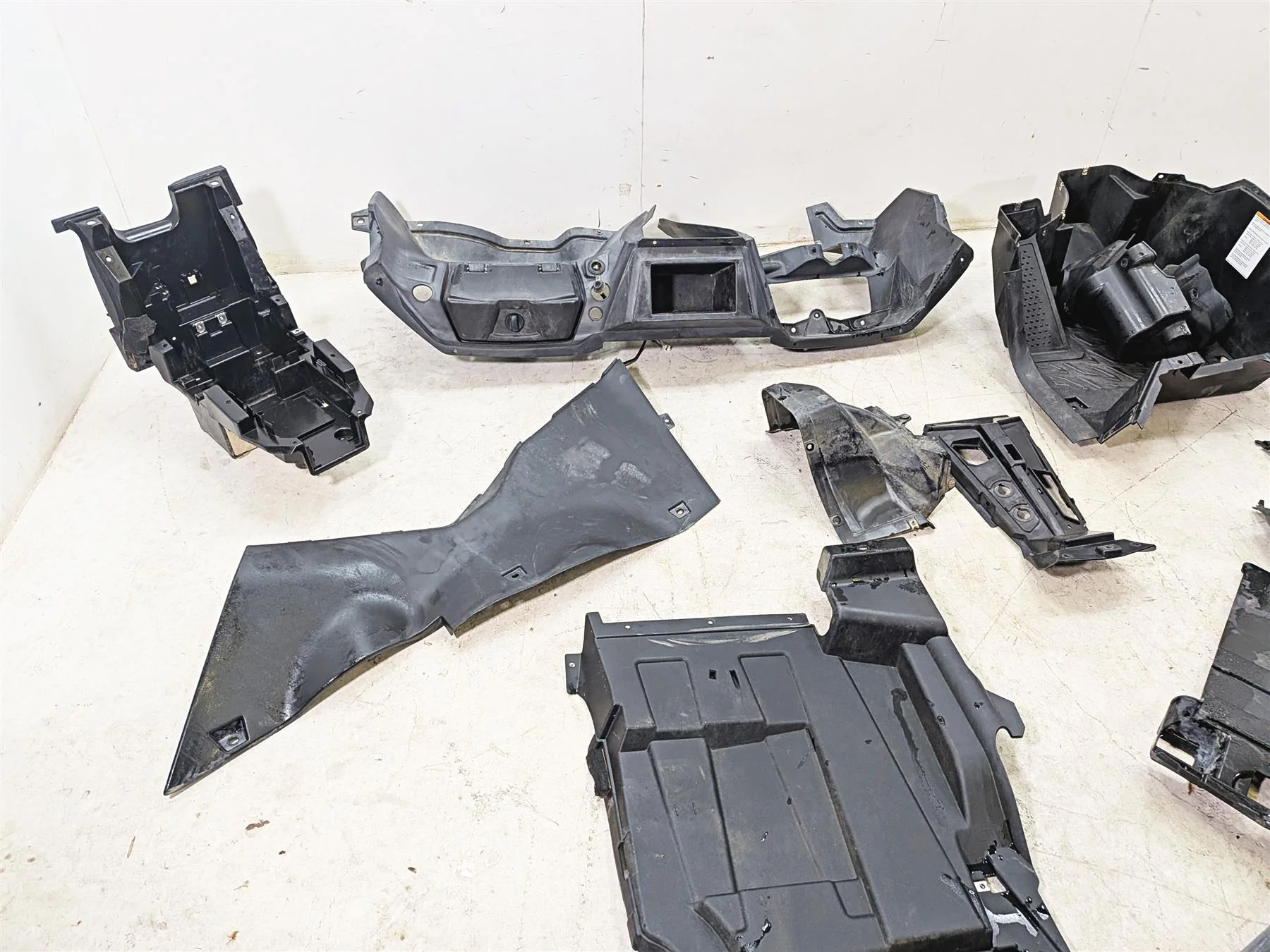 2017 Yamaha YXZ1000R EPS SS Inner Interior Fairing Cover Set 2HC-F4110-01-00 - Image 2