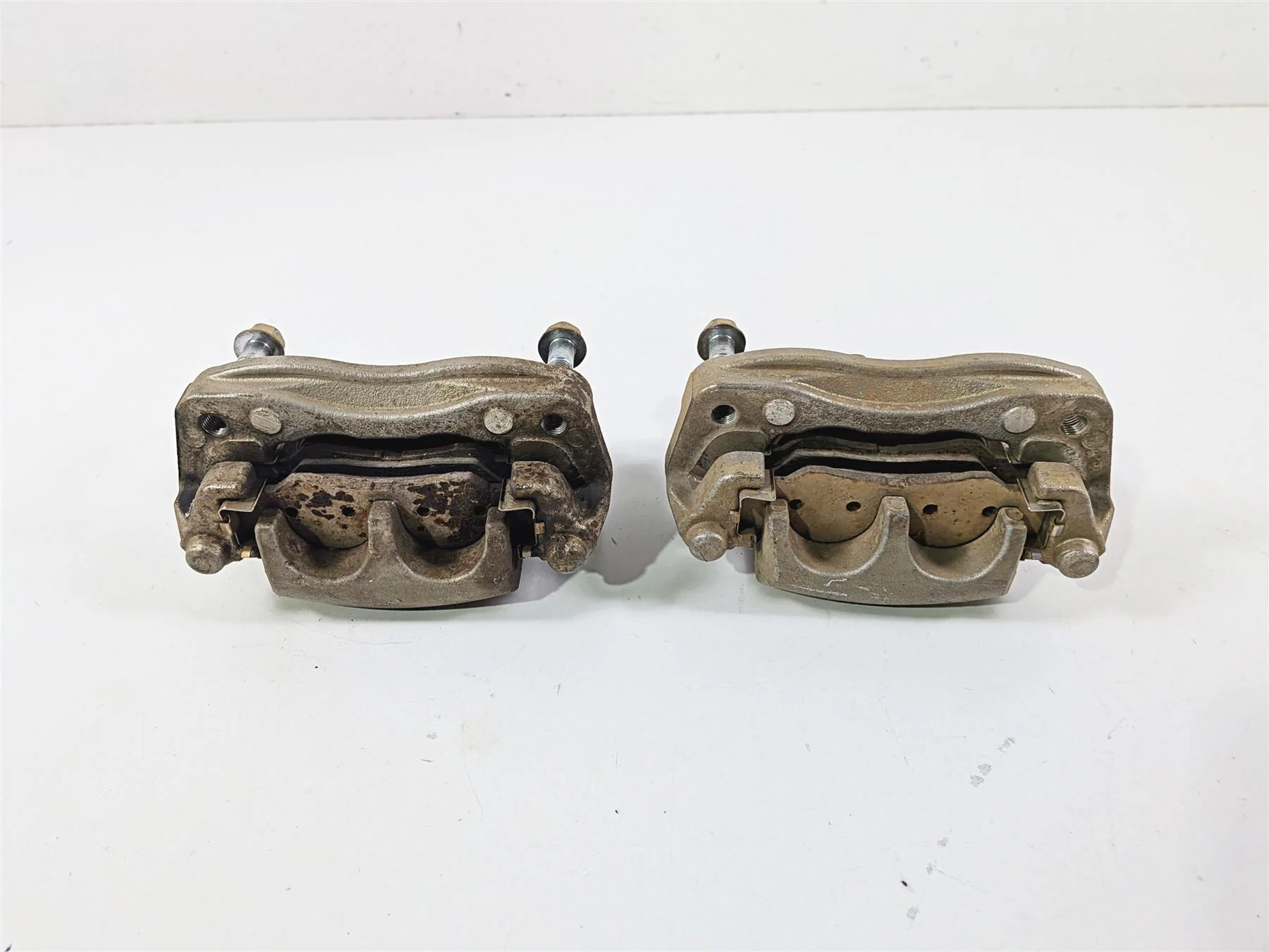 2017 Yamaha YXZ1000R EPS SS Nissin Rear Brake Caliper Set 2HC-2580V-00-00 - Image 5