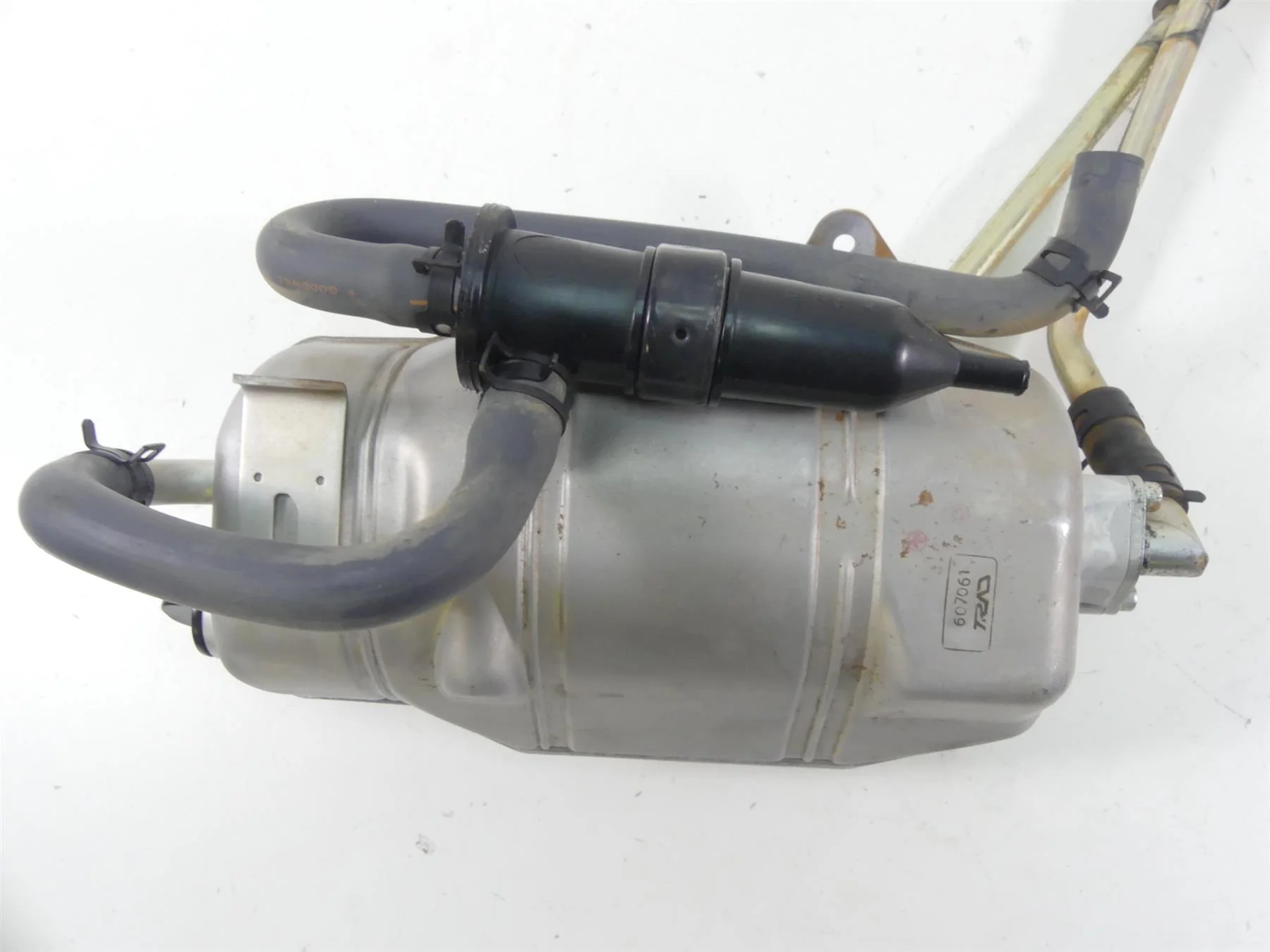 2017 Yamaha YXZ1000R EPS SS Oil Reservoir Tank + Lines Hoses Set 2HC-21751-00-00 - Image 6