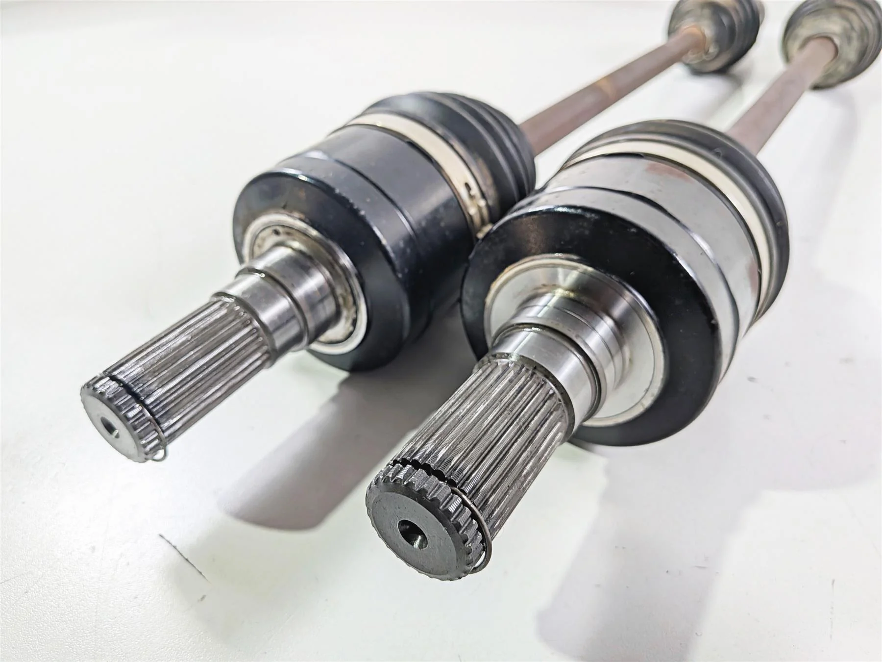 2017 Yamaha YXZ1000R EPS SS Rear Drive Cv Axle Set 2HC-2531H-10-00 - Image 8