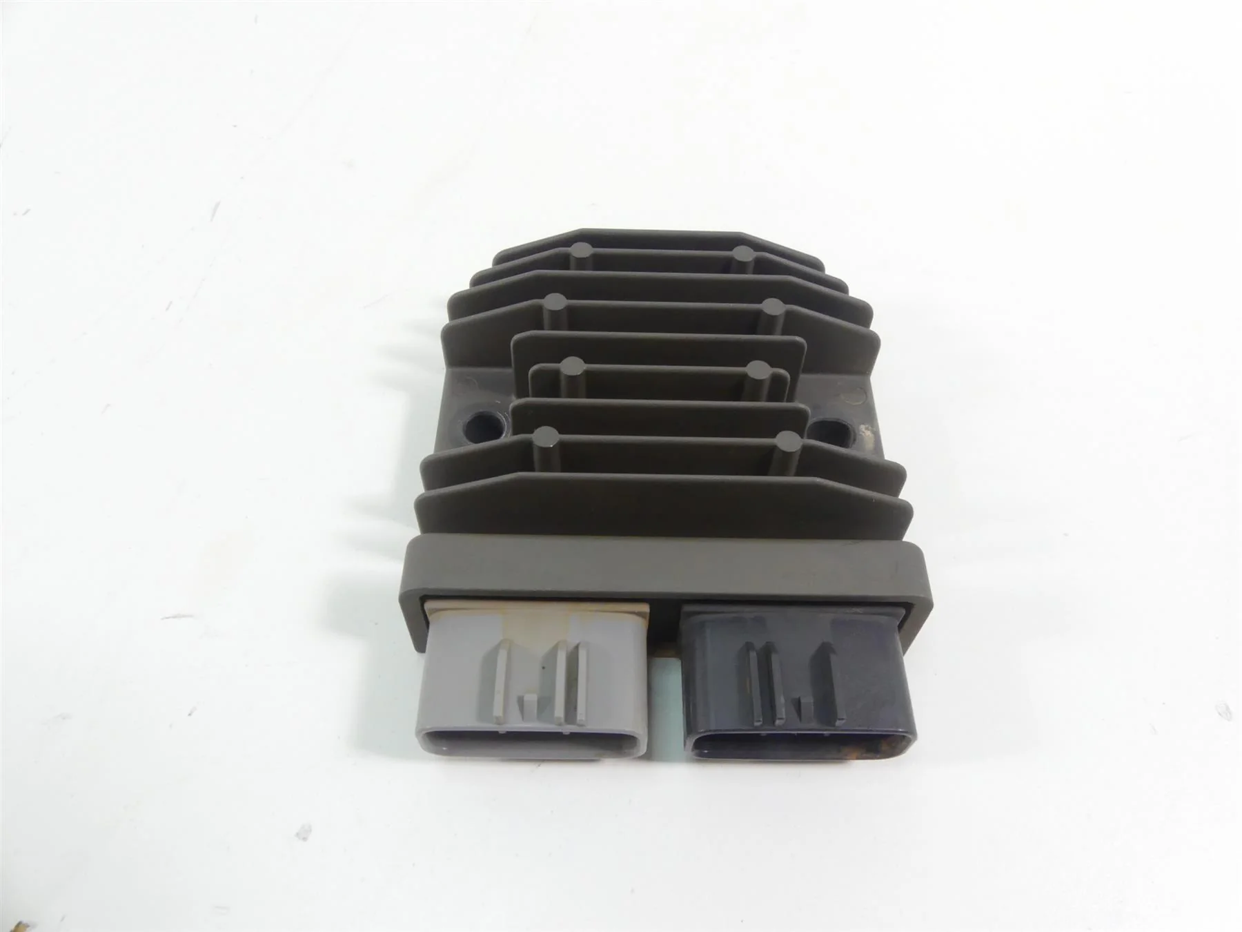 2017 Yamaha YXZ1000R EPS SS Rectifier Voltage Regulator FH020AA 1D7-81960-01-00