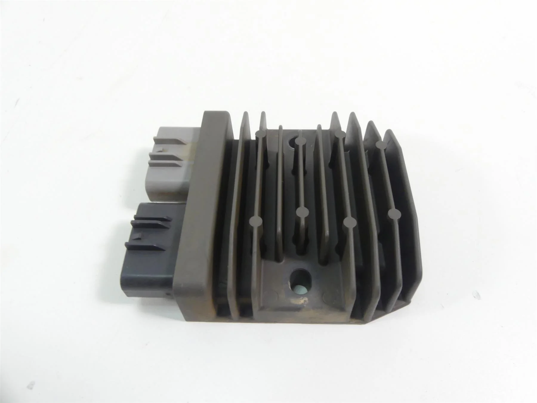 2017 Yamaha YXZ1000R EPS SS Rectifier Voltage Regulator FH020AA 1D7-81960-01-00 - Image 2