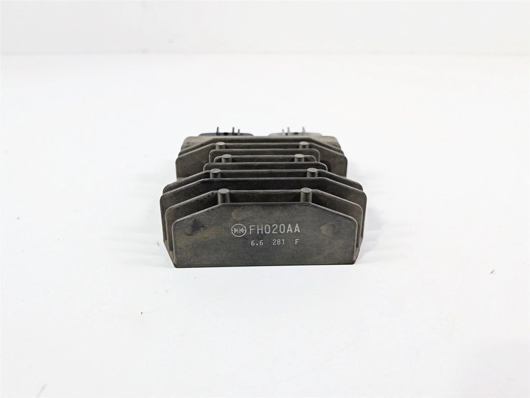 2017 Yamaha YXZ1000R EPS SS Rectifier Voltage Regulator FH020AA 1D7-81960-01-00 - Image 4