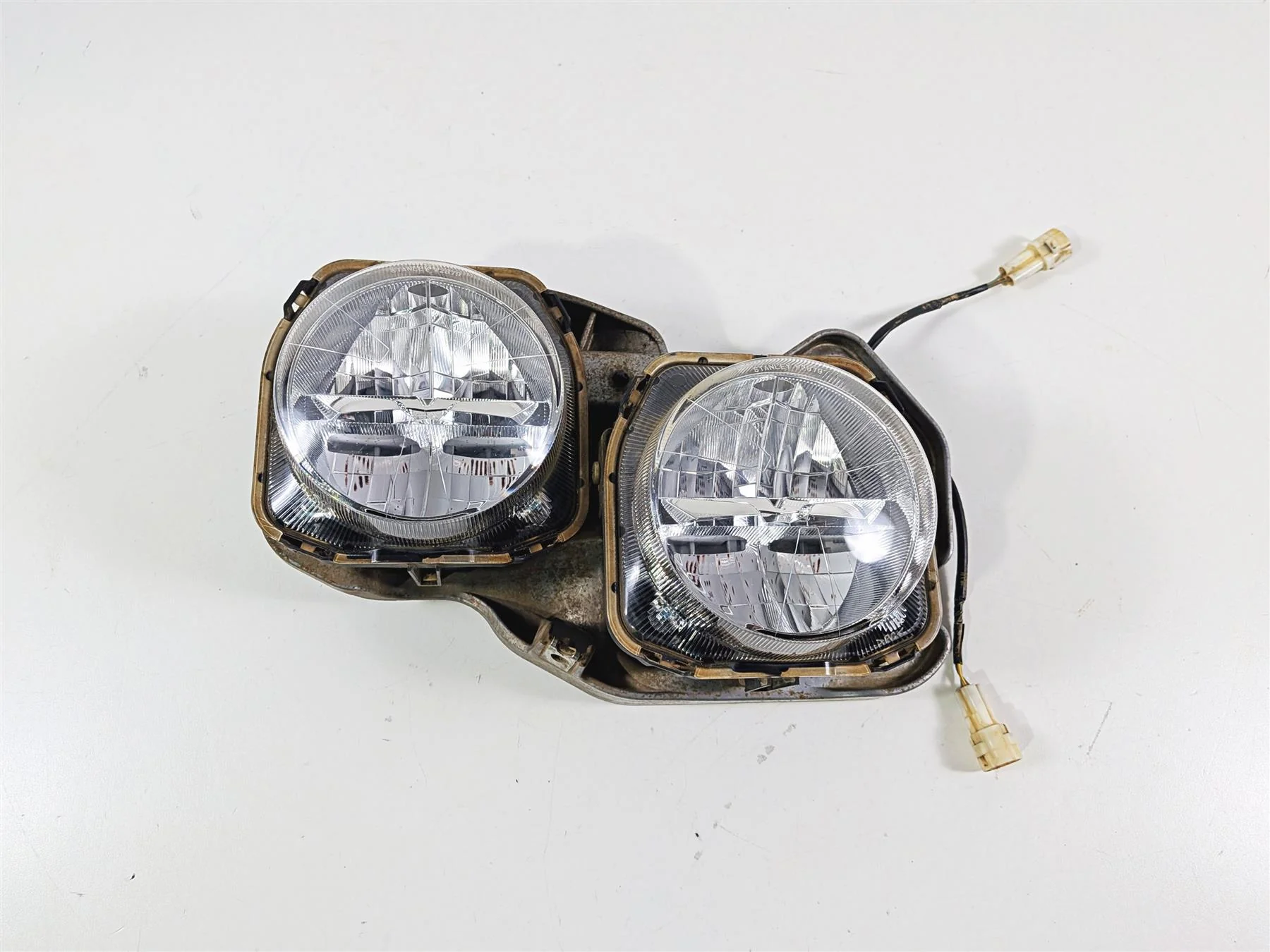 2017 Yamaha YXZ1000R EPS SS Right Headlight Head Lamp - Read 2UD-84300-00-00