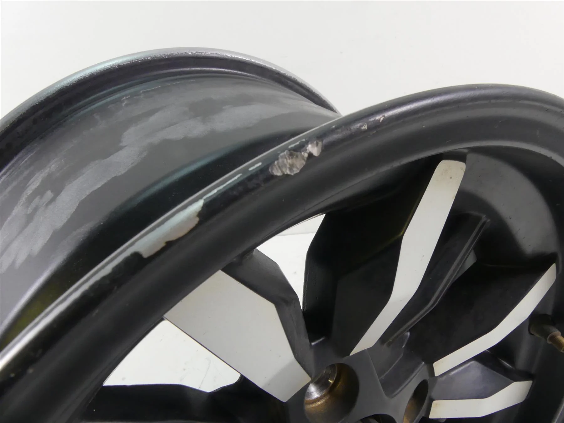 2017 Yamaha YXZ1000R EPS SS Straight Right Rear Wheel Rim 14x8 Read 2HC-F533P-00 - Image 6
