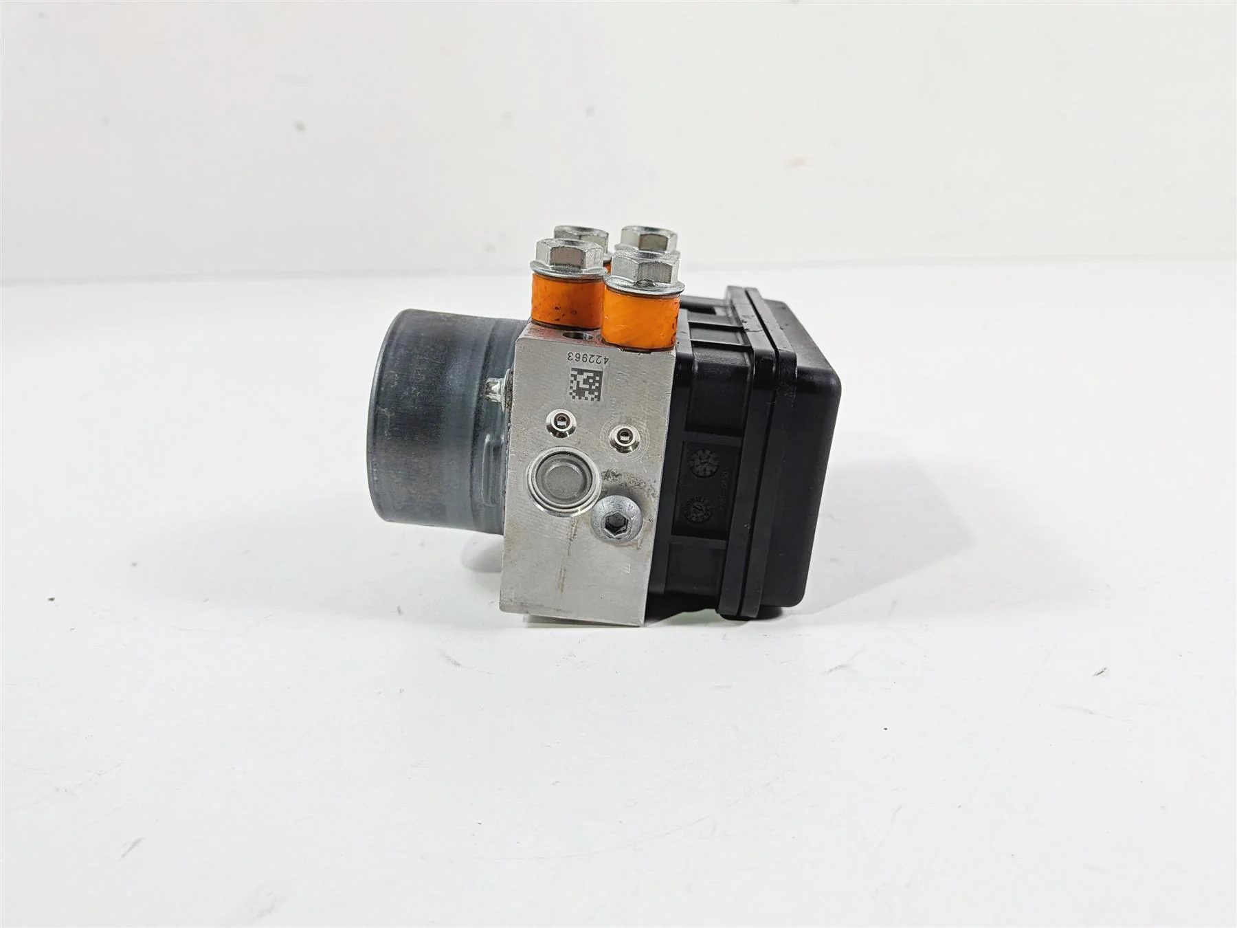 2018 Aprilia RSV4 RR Abs Brake Pump Unit Module 2D000265 2D000264 - Image 6