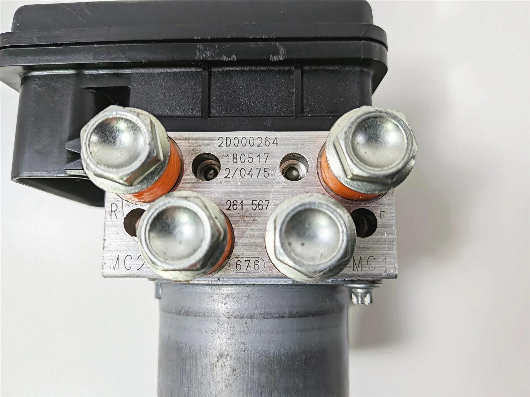 2018 Aprilia RSV4 RR Abs Brake Pump Unit Module 2D000265 2D000264 - Image 9