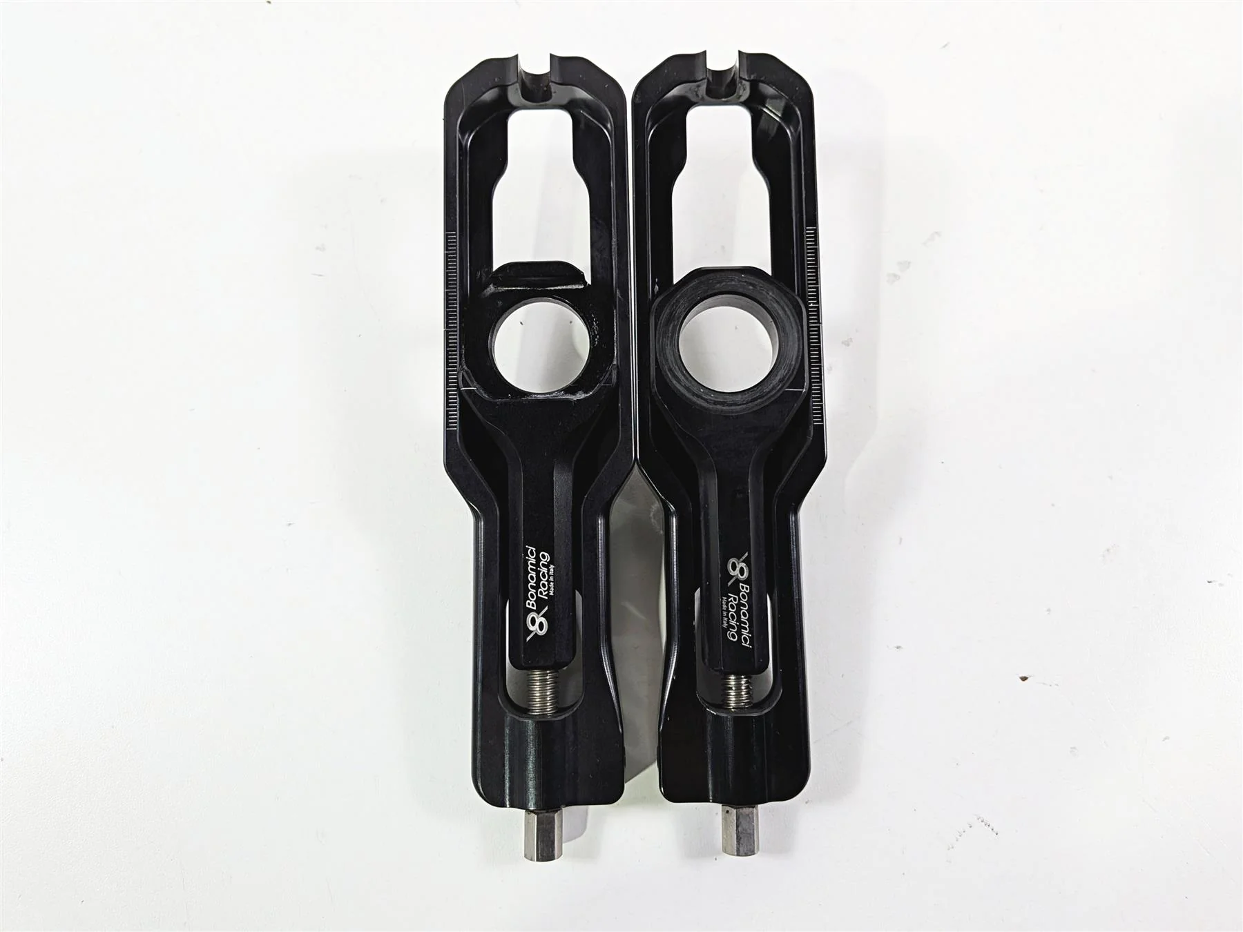 2018 Aprilia RSV4 RR Bonamici Racing Chain Adjusters Black CODE CHAD04_BK - Image 7