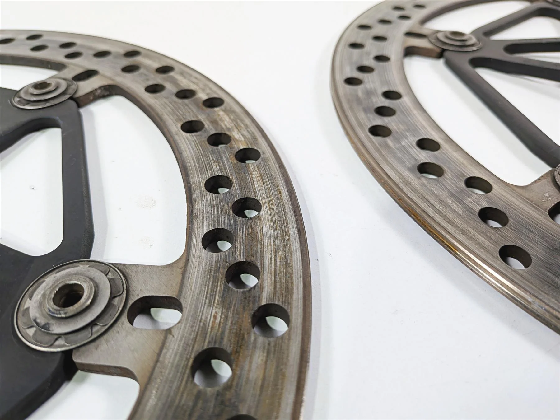 2018 Aprilia RSV4 RR Brembo Front Brake Disc Rotor Set 330mm 2B001135 2B001136 - Image 7
