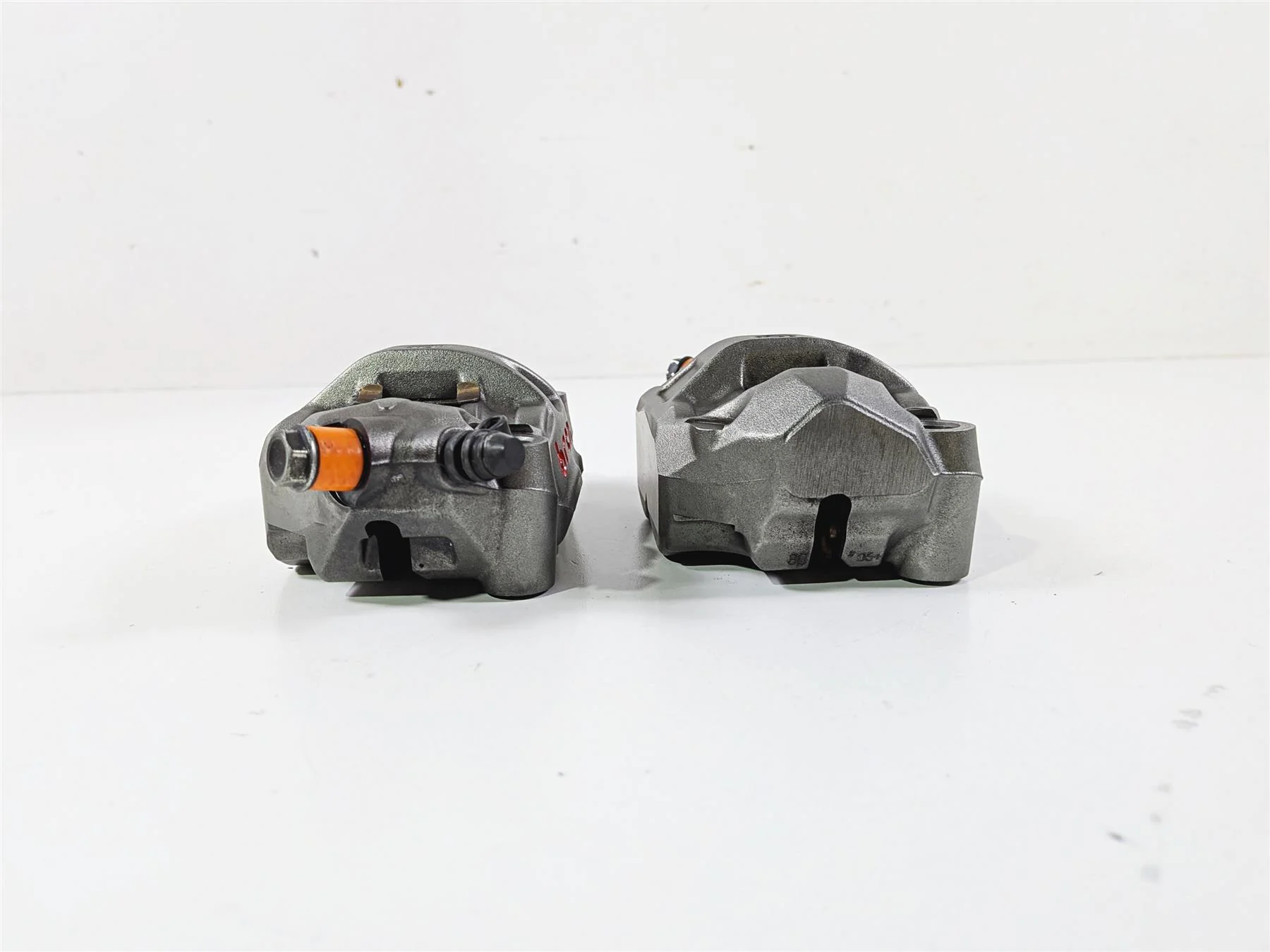 2018 Aprilia RSV4 RR Front Brake Caliper 100mm Brembo M50 2B001348 2B001349 - Image 3