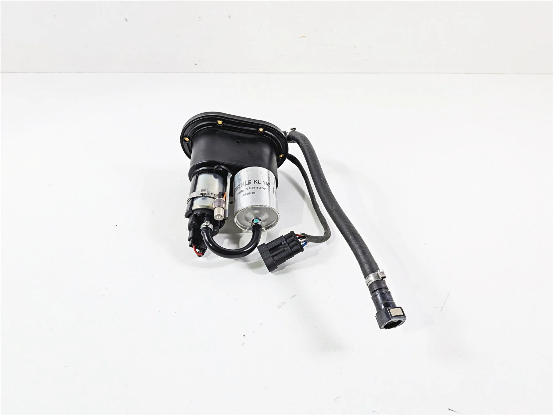 2018 Aprilia RSV4 RR Fuel Gas Petrol Pump -Tested B043925 - Image 10