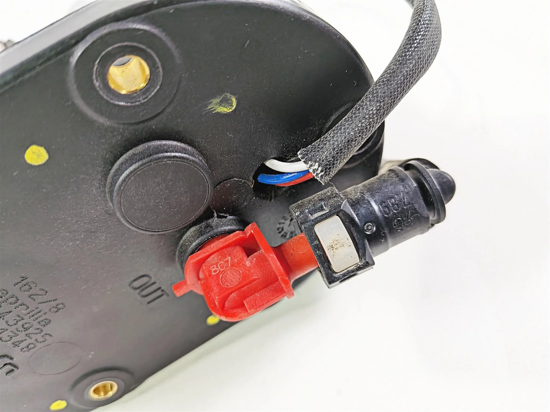 2018 Aprilia RSV4 RR Fuel Gas Petrol Pump -Tested B043925 - Image 6