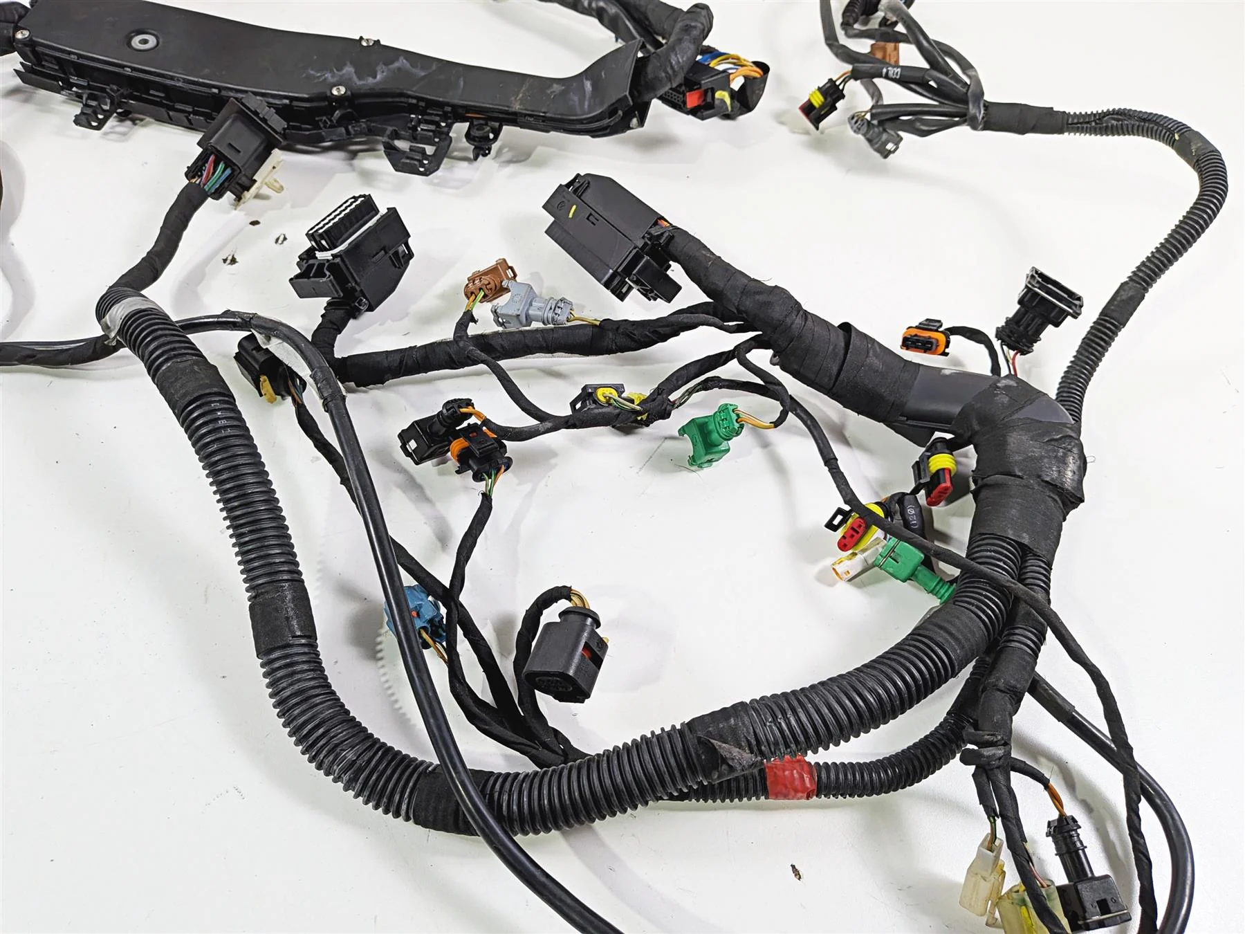 2018 Aprilia RSV4 RR Full Complete Wiring Harness Loom - No Cuts 2D000303 - Image 4