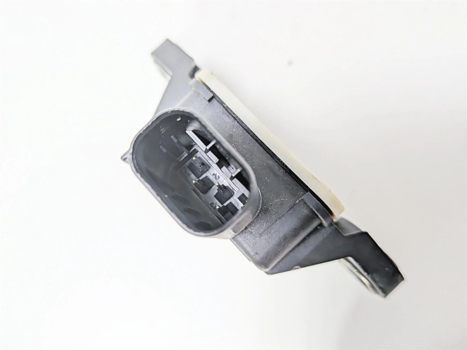2018 Aprilia RSV4 RR Lean Angle Fall Drop Sensor Bosch 2D000385 - Image 2