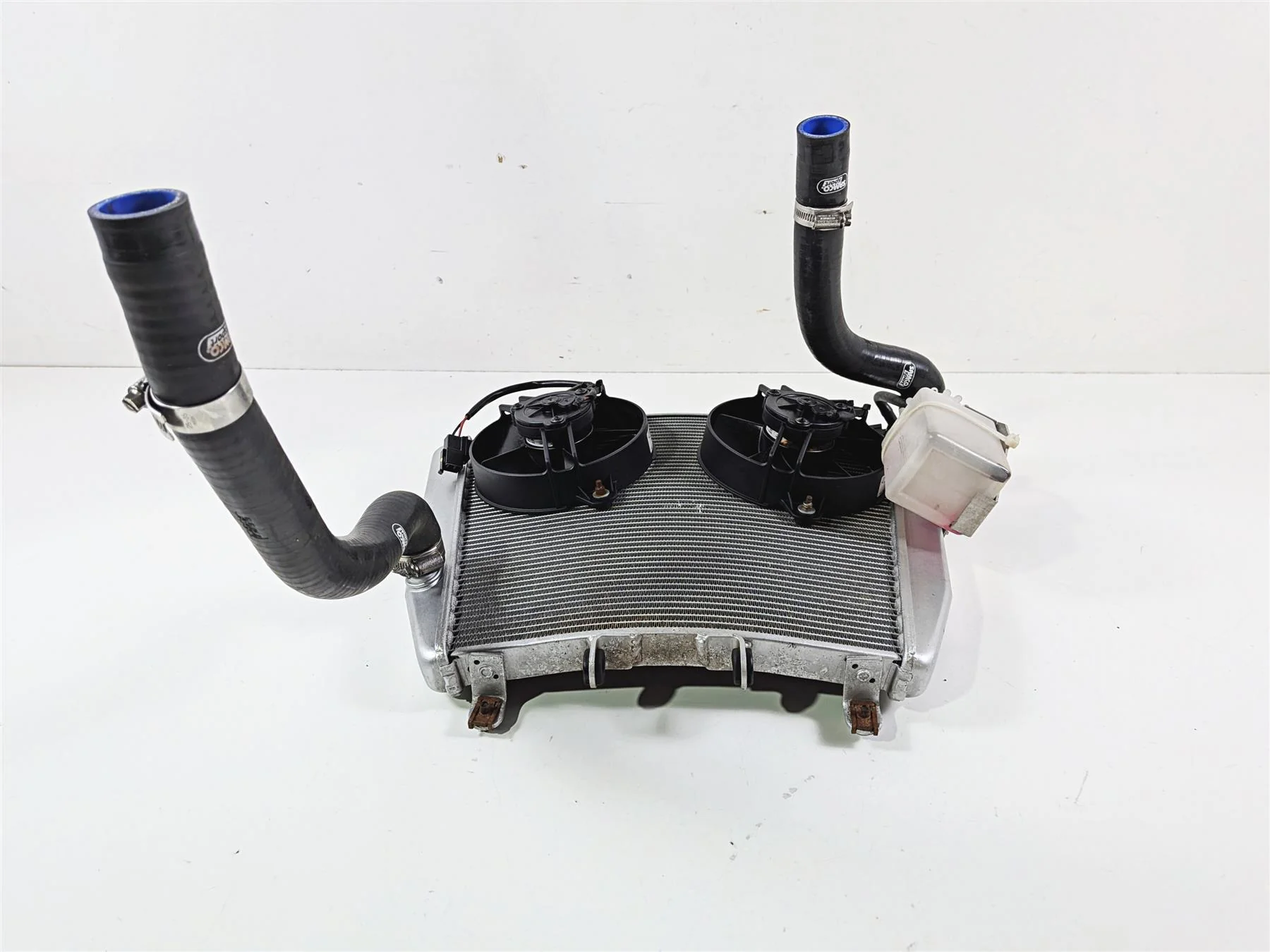 2018 Aprilia RSV4 RR Radiator Fan Reservoir Hoses Set - No Leaks B045753 - Image 4