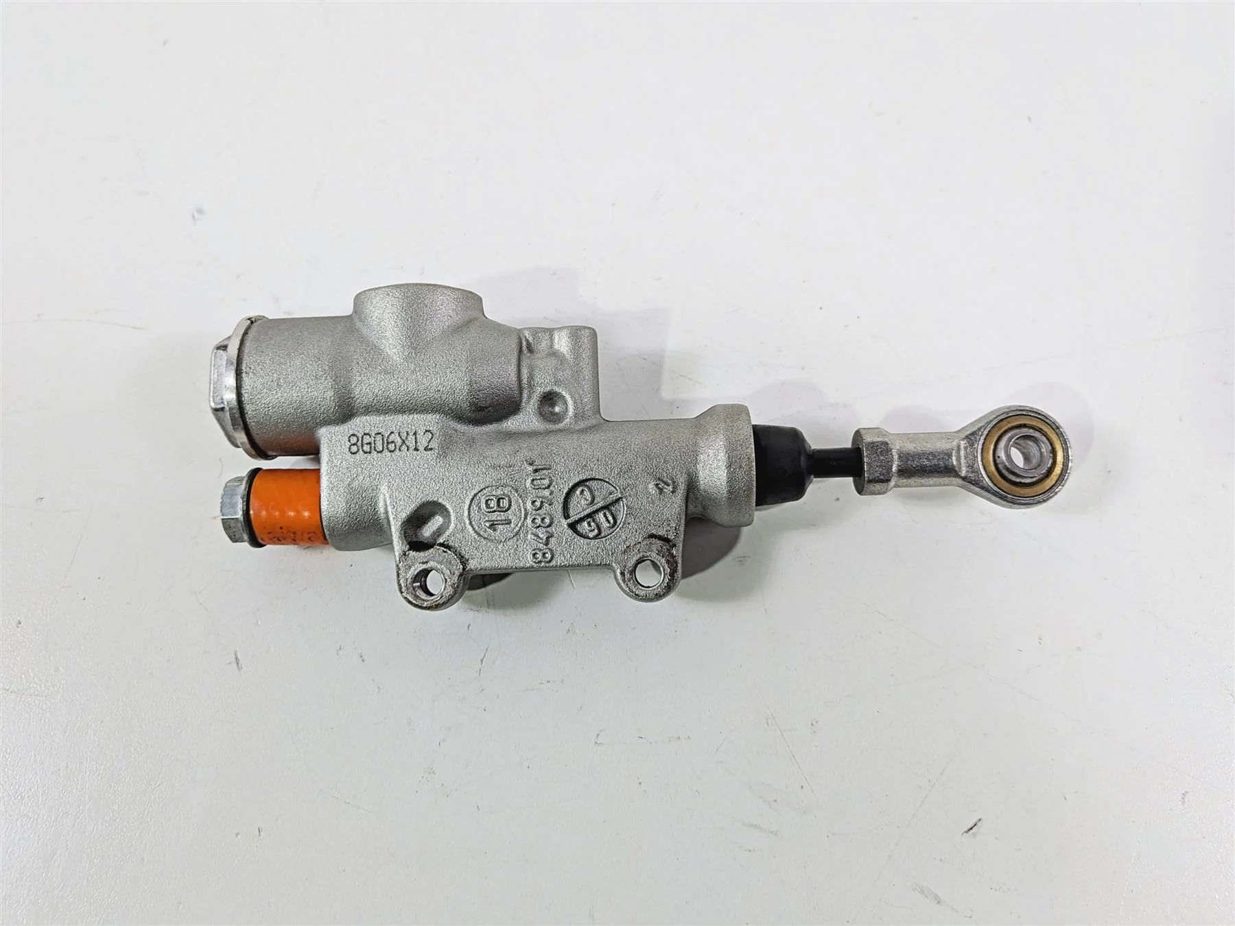 2018 Aprilia RSV4 RR Rear Brake Master Cylinder Brembo B044586 - Image 7