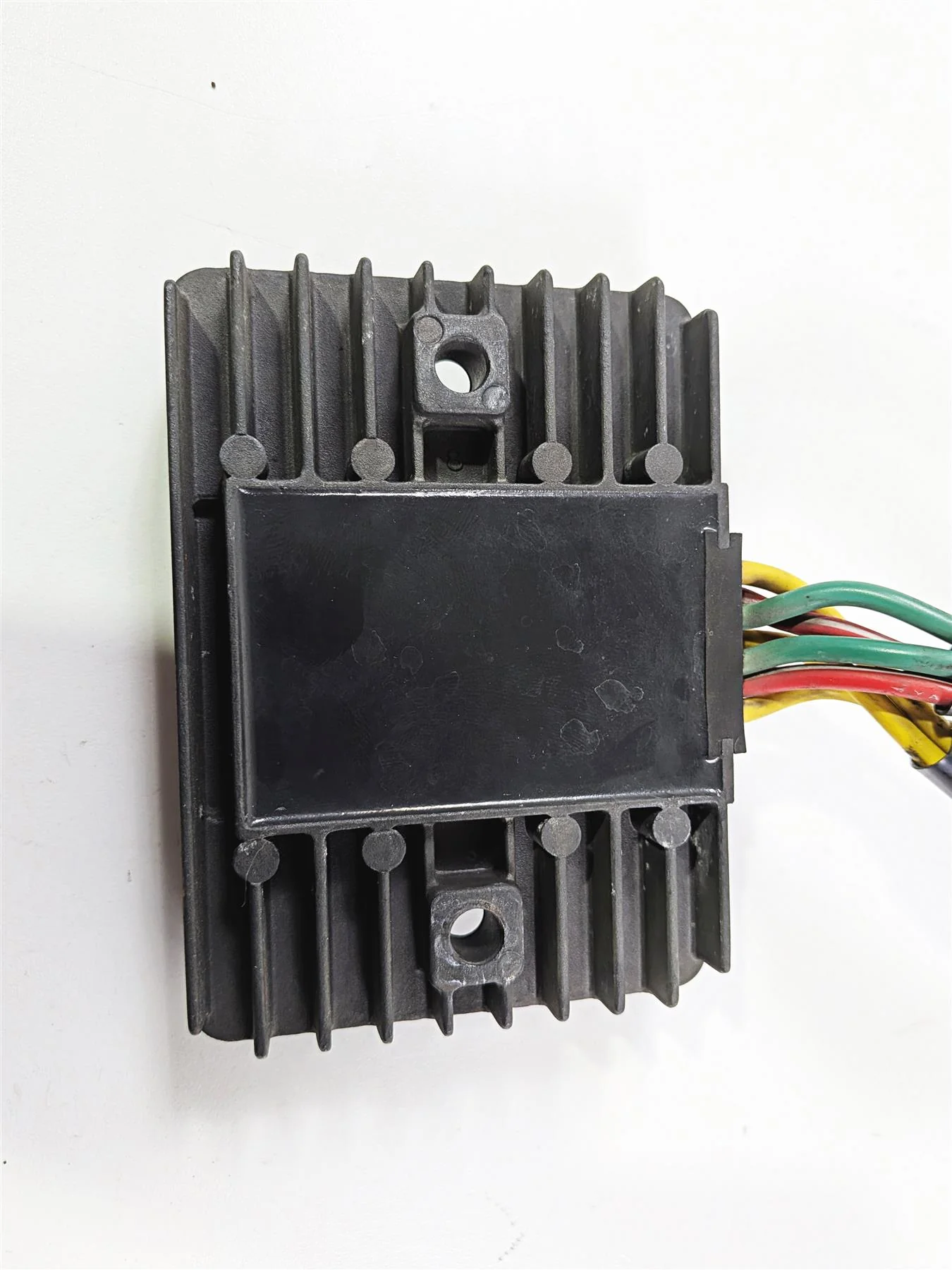 2018 Aprilia RSV4 RR Rectifier Voltage Regulator B043488 - Image 7