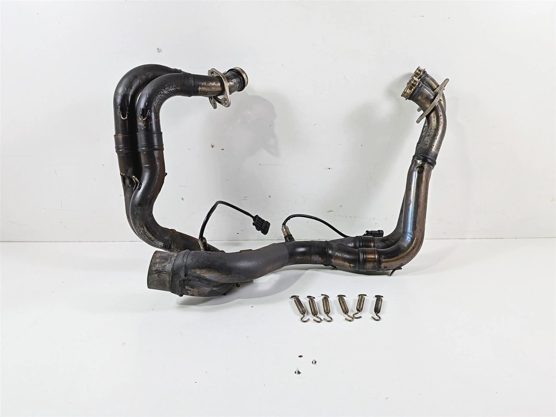 2018 Aprilia RSV4 RR Stock Exhaust Header Manifold Set 2B003106 - Image 2
