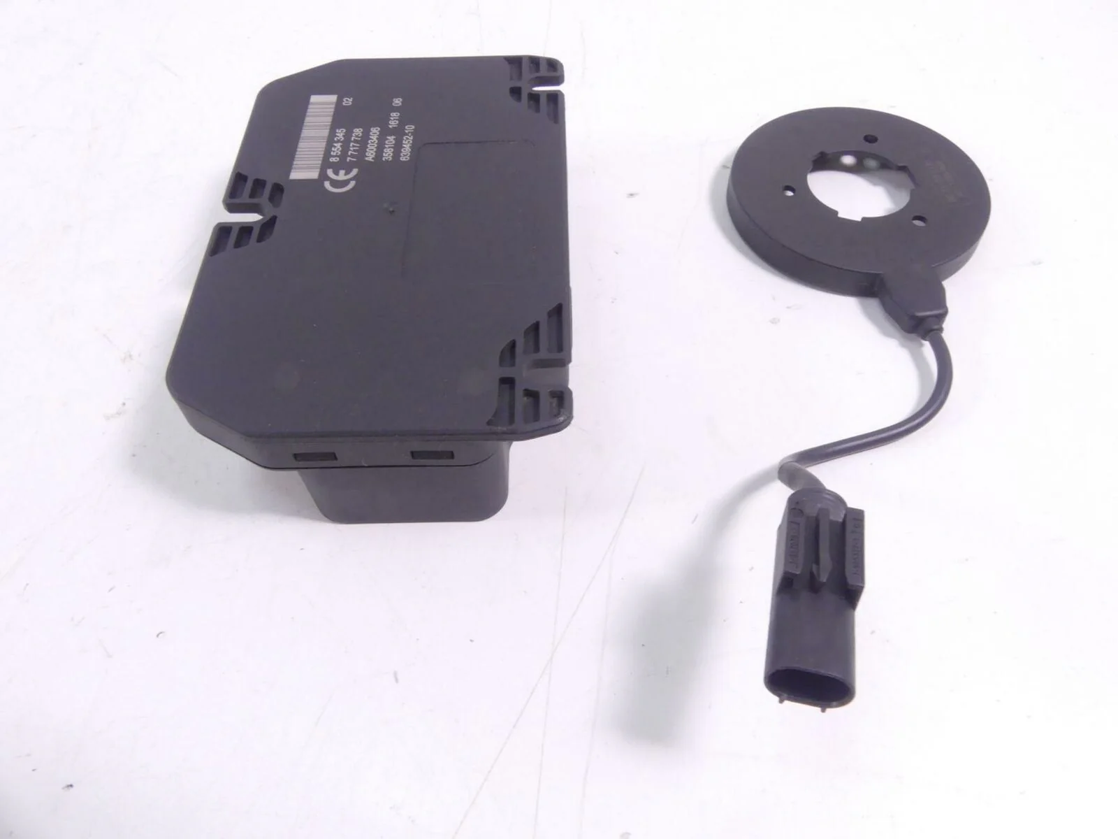 2018 BMW K1600 Bagger Central Locking Alarm Security Module Unit - No Fob 855434 - Image 2
