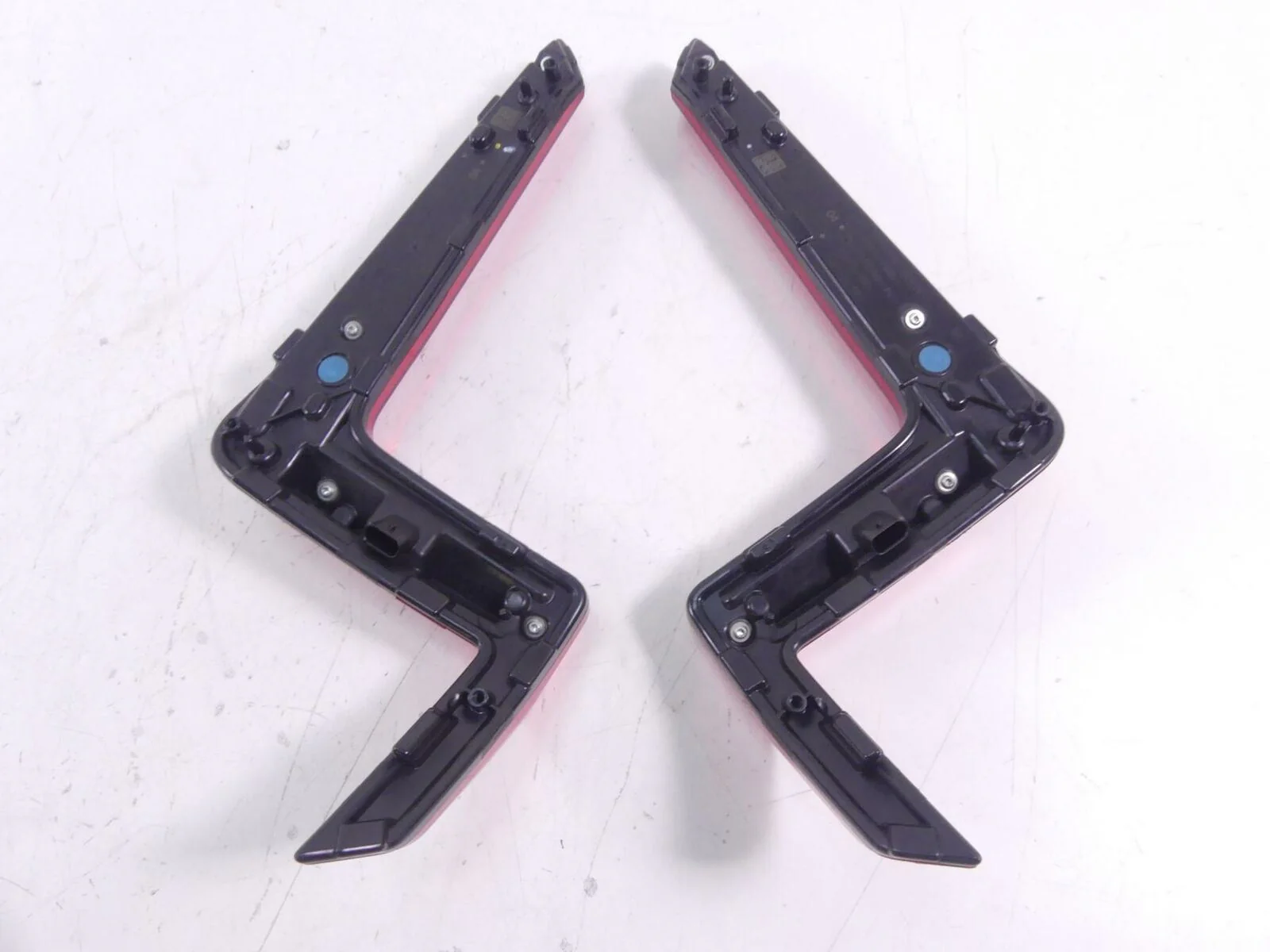 2018 BMW K1600 Bagger Taillight Tail Light Rear LED Brake Lamp Set 63218560180 - Image 2