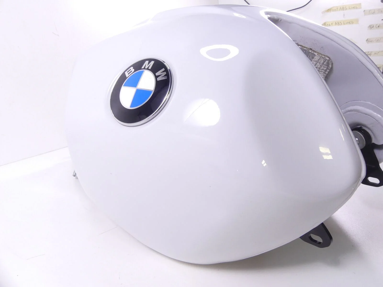 2018 BMW R nineT Urban GS K33 Excellent Fuel Gas Petrol  Tank Reservoir 8558312 - Image 10