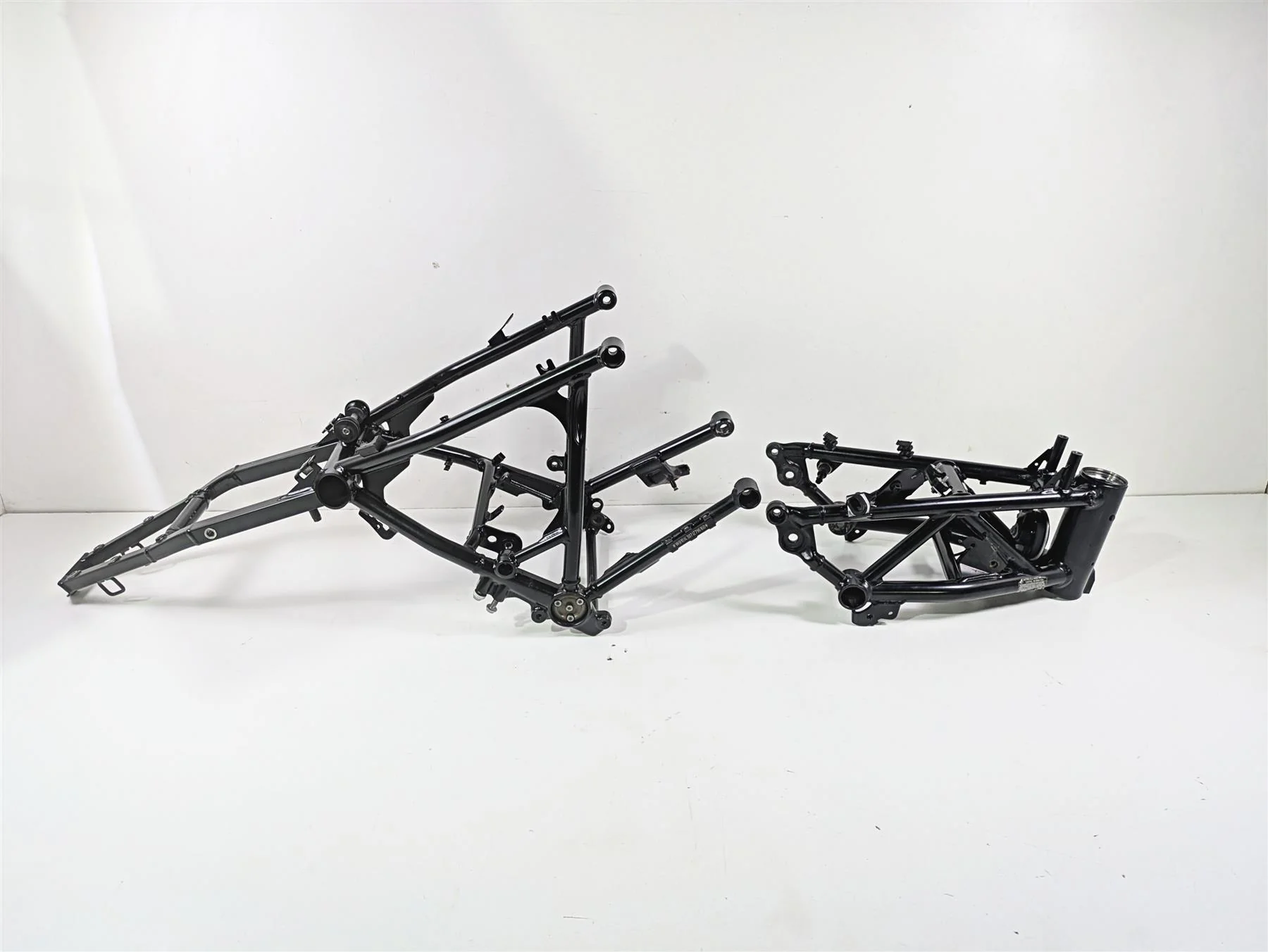 2018 BMW R nineT Urban GS K33 Front & Rear Frame Set With Clean Texas Title 46518561795 46518561796