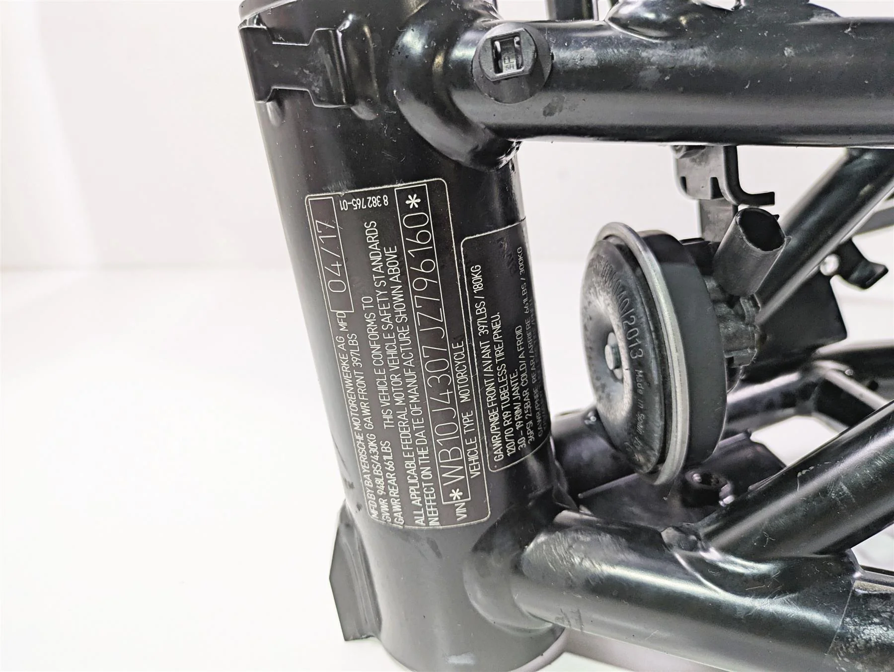 2018 BMW R nineT Urban GS K33 Front & Rear Frame Set With Clean Texas Title 46518561795 46518561796 - Image 2