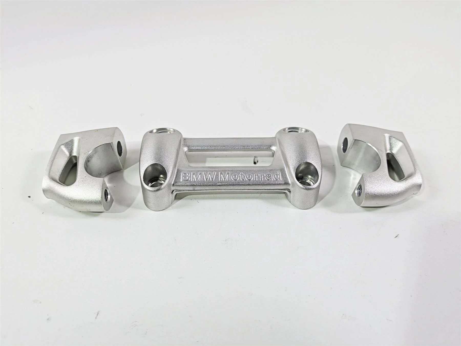 2018 BMW R nineT Urban GS K33 Handlebar Riser Holder Set - Read 32718538049 - Image 3