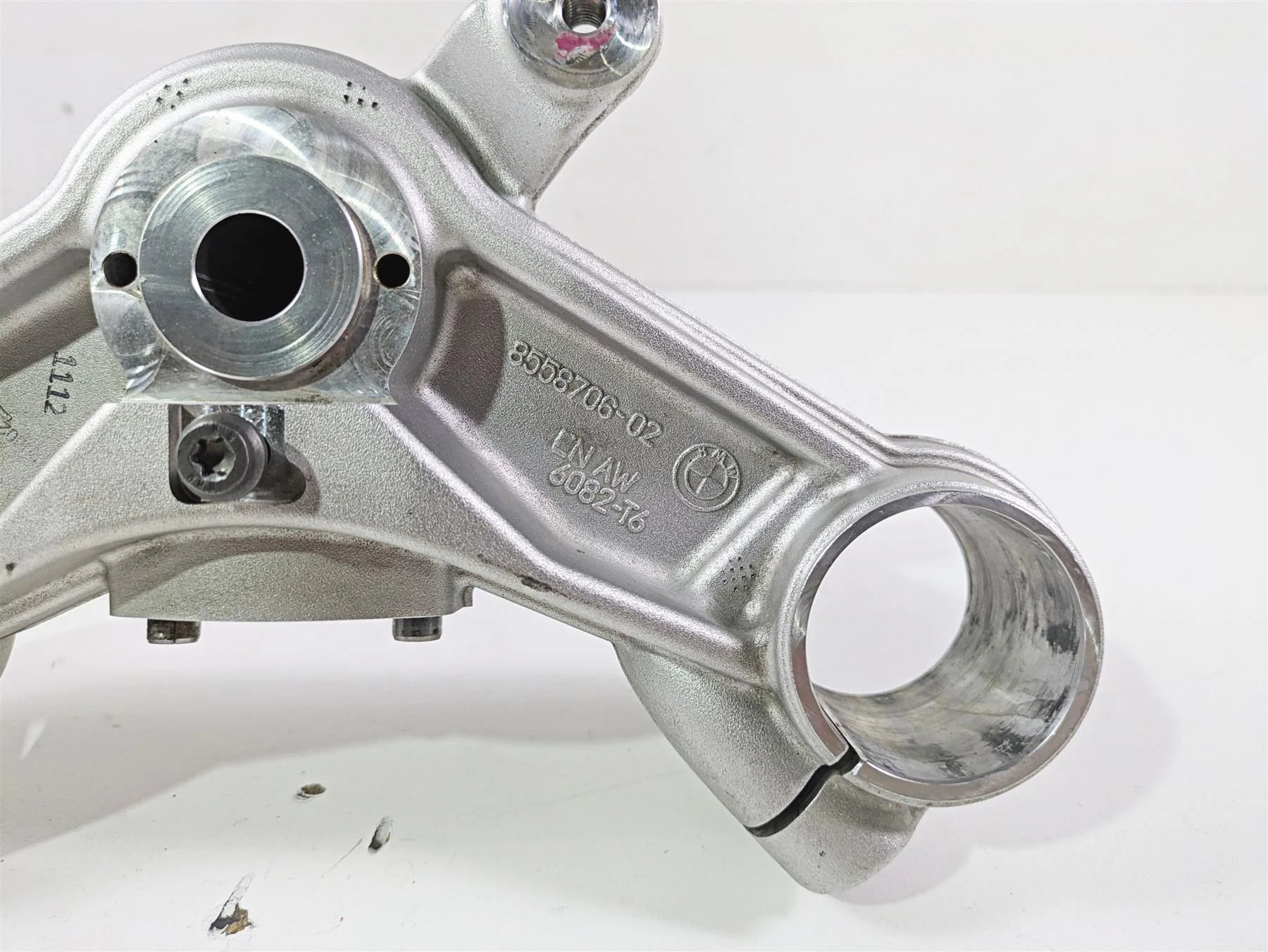 2018 BMW R nineT Urban GS K33 Lower Triple Tree Steering Clamp 31428560399 - Image 7