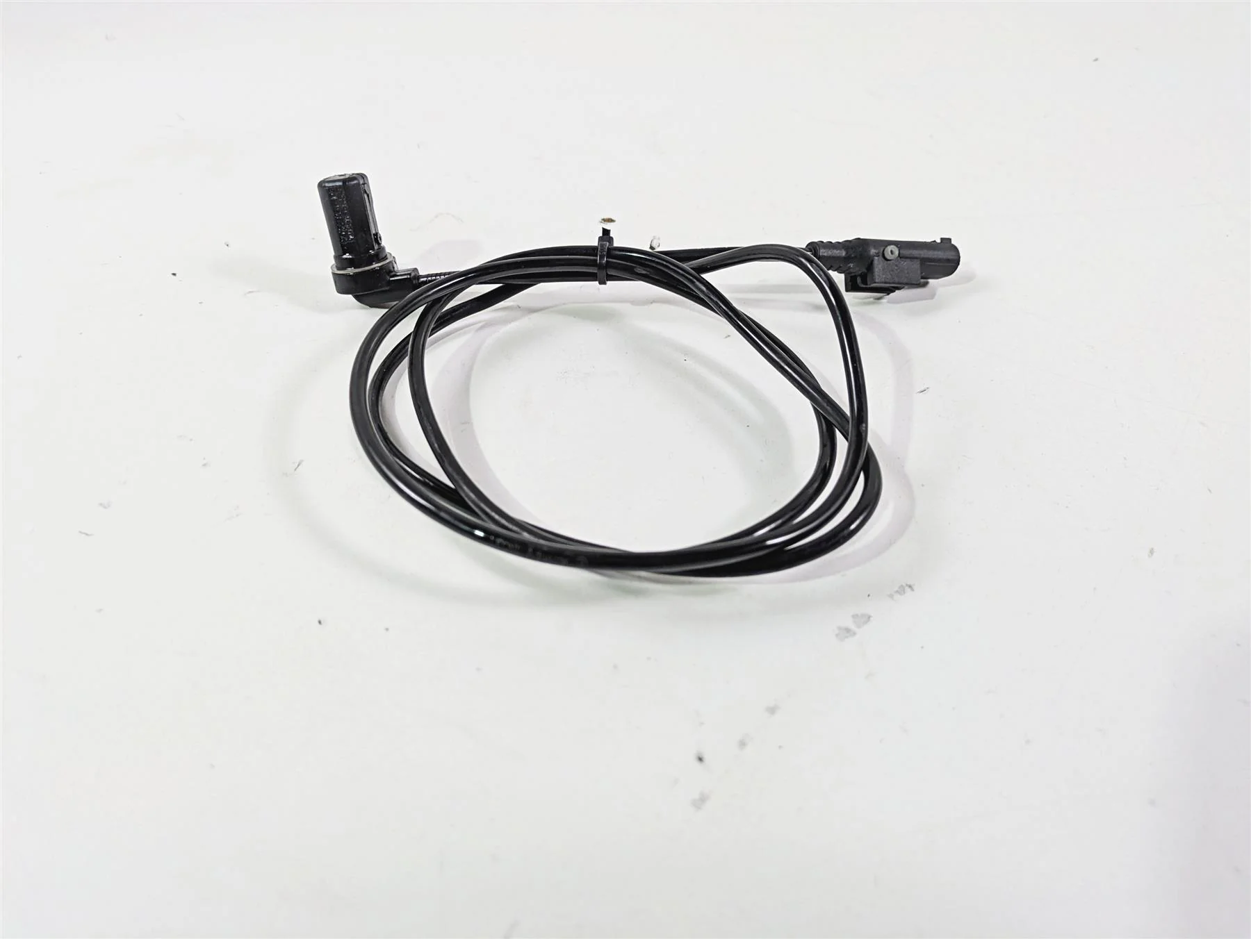 2018 BMW R nineT Urban GS K33 Rear Abs Brake Wheel Speed Sensor 34527677824 - Image 4